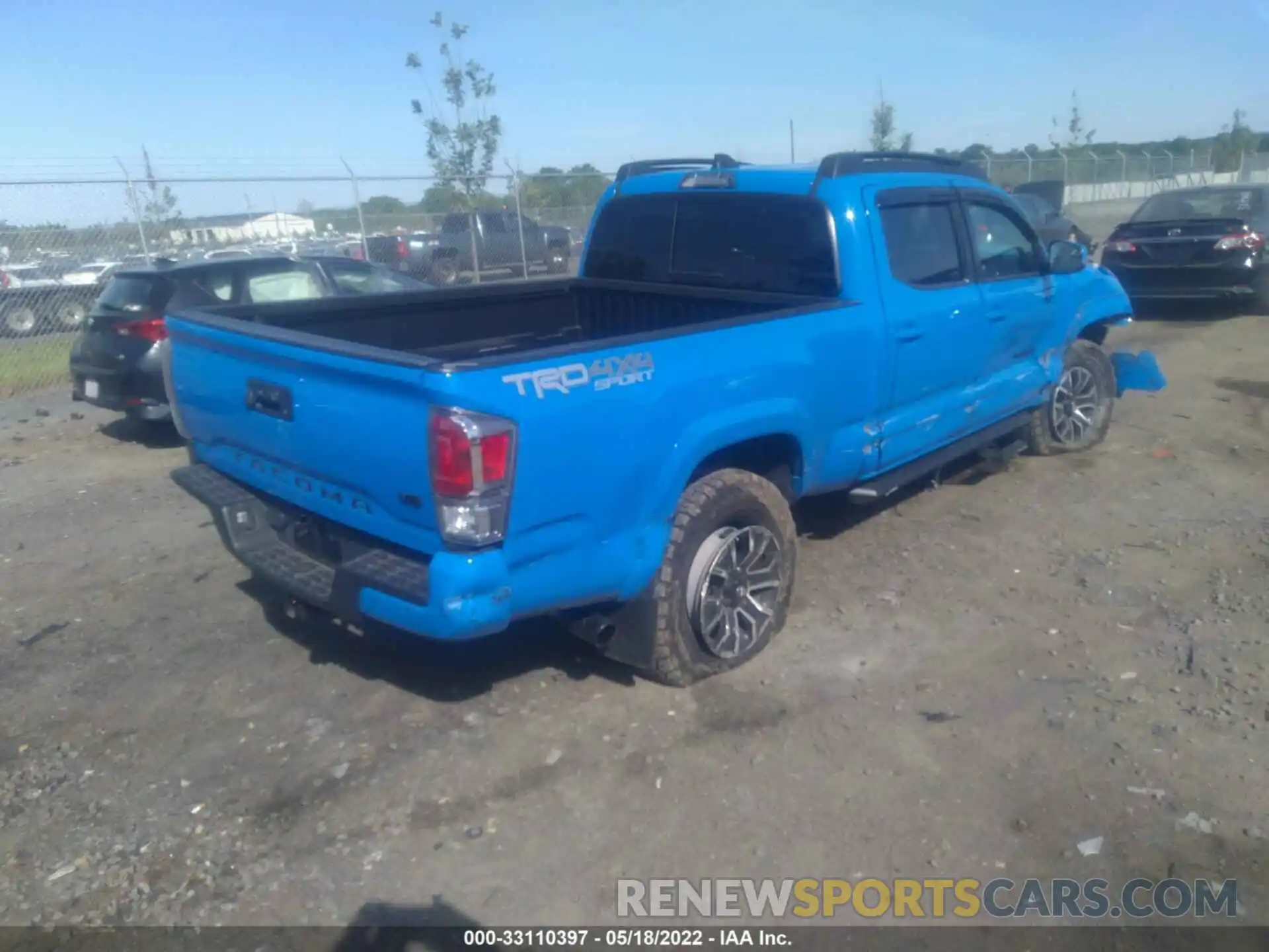 4 Фотография поврежденного автомобиля 3TMDZ5BN2MM104019 TOYOTA TACOMA 4WD 2021