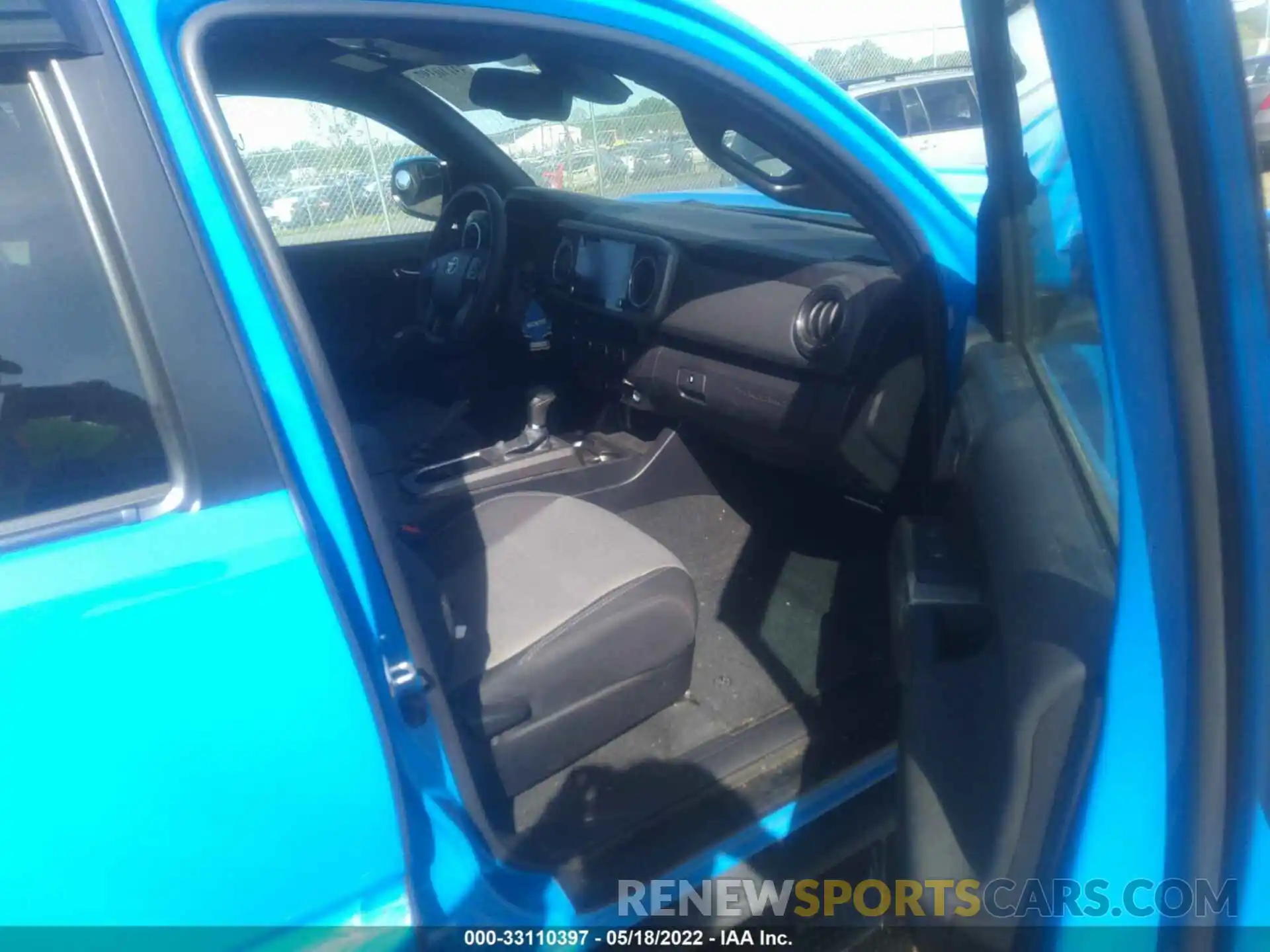 5 Photograph of a damaged car 3TMDZ5BN2MM104019 TOYOTA TACOMA 4WD 2021