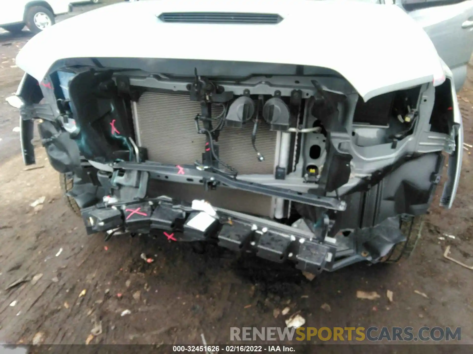 6 Photograph of a damaged car 3TMDZ5BN2MM111858 TOYOTA TACOMA 4WD 2021