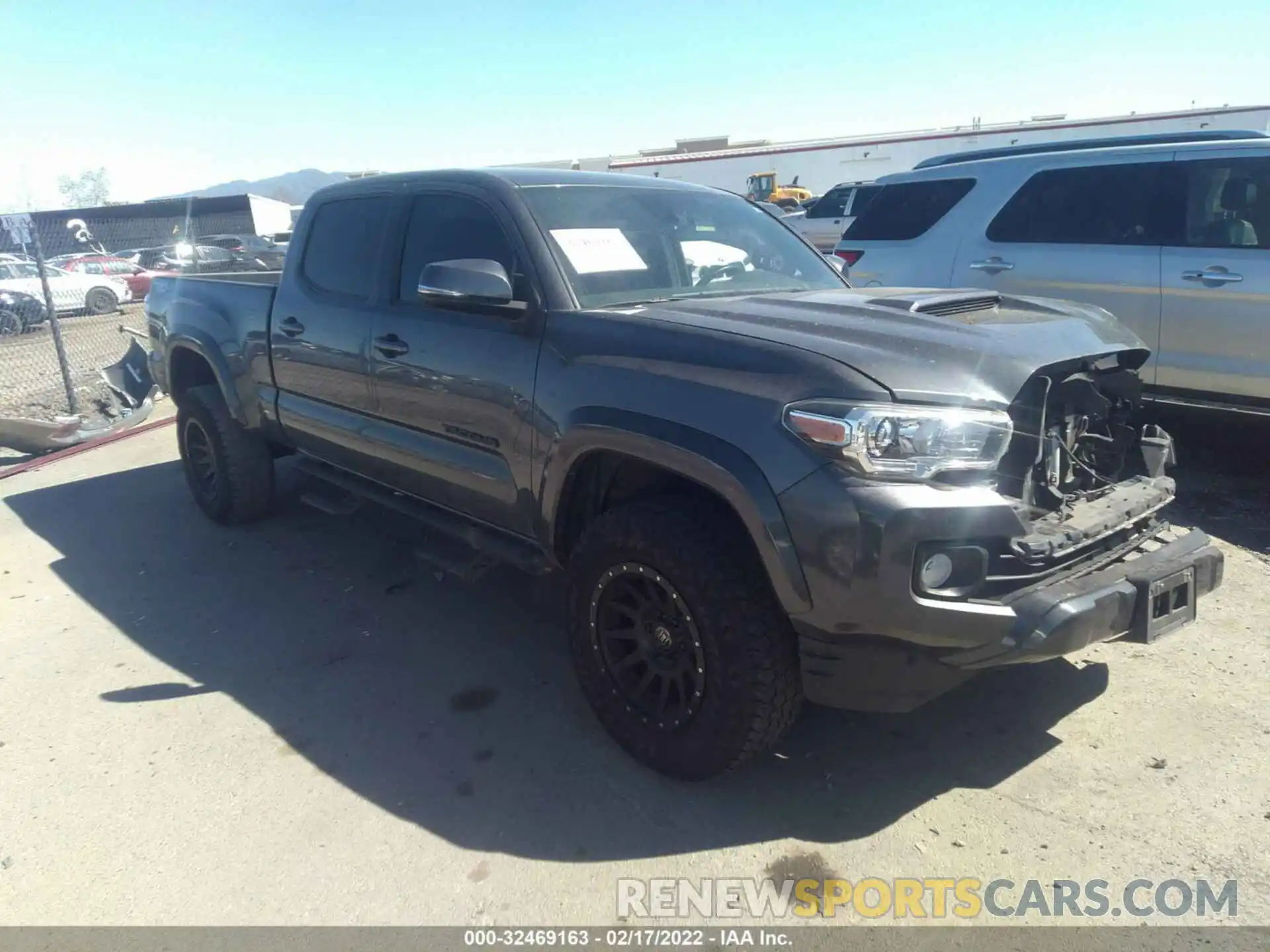 1 Photograph of a damaged car 3TMDZ5BN4MM101123 TOYOTA TACOMA 4WD 2021