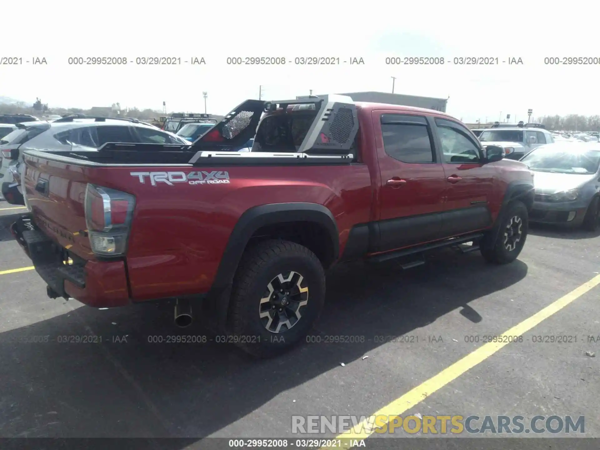 4 Photograph of a damaged car 3TMDZ5BN4MM101185 TOYOTA TACOMA 4WD 2021