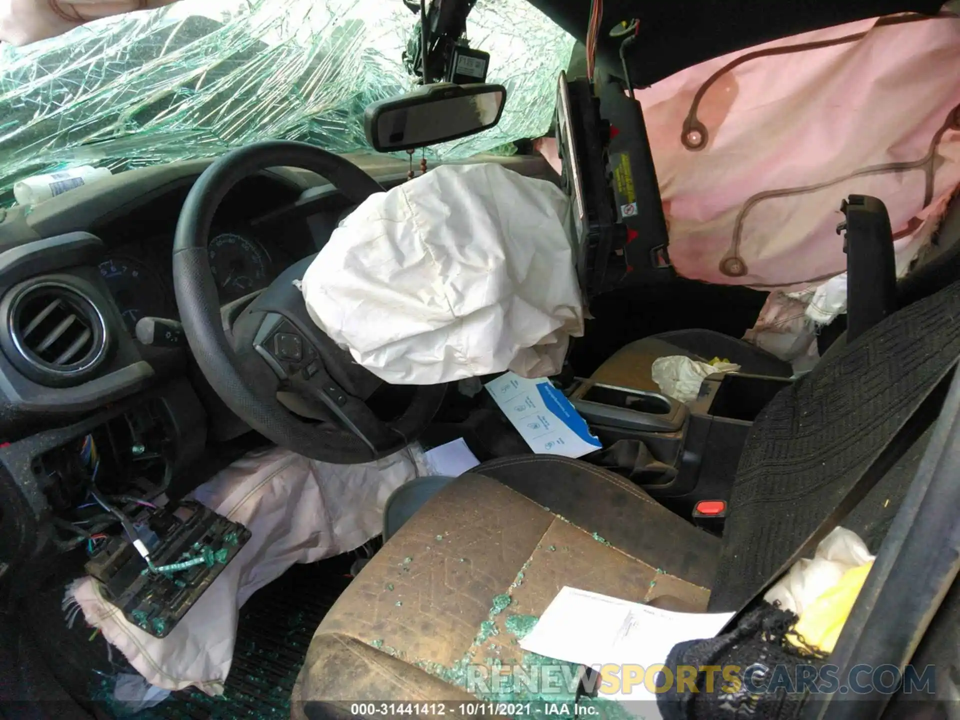 5 Photograph of a damaged car 3TMDZ5BN4MM102675 TOYOTA TACOMA 4WD 2021