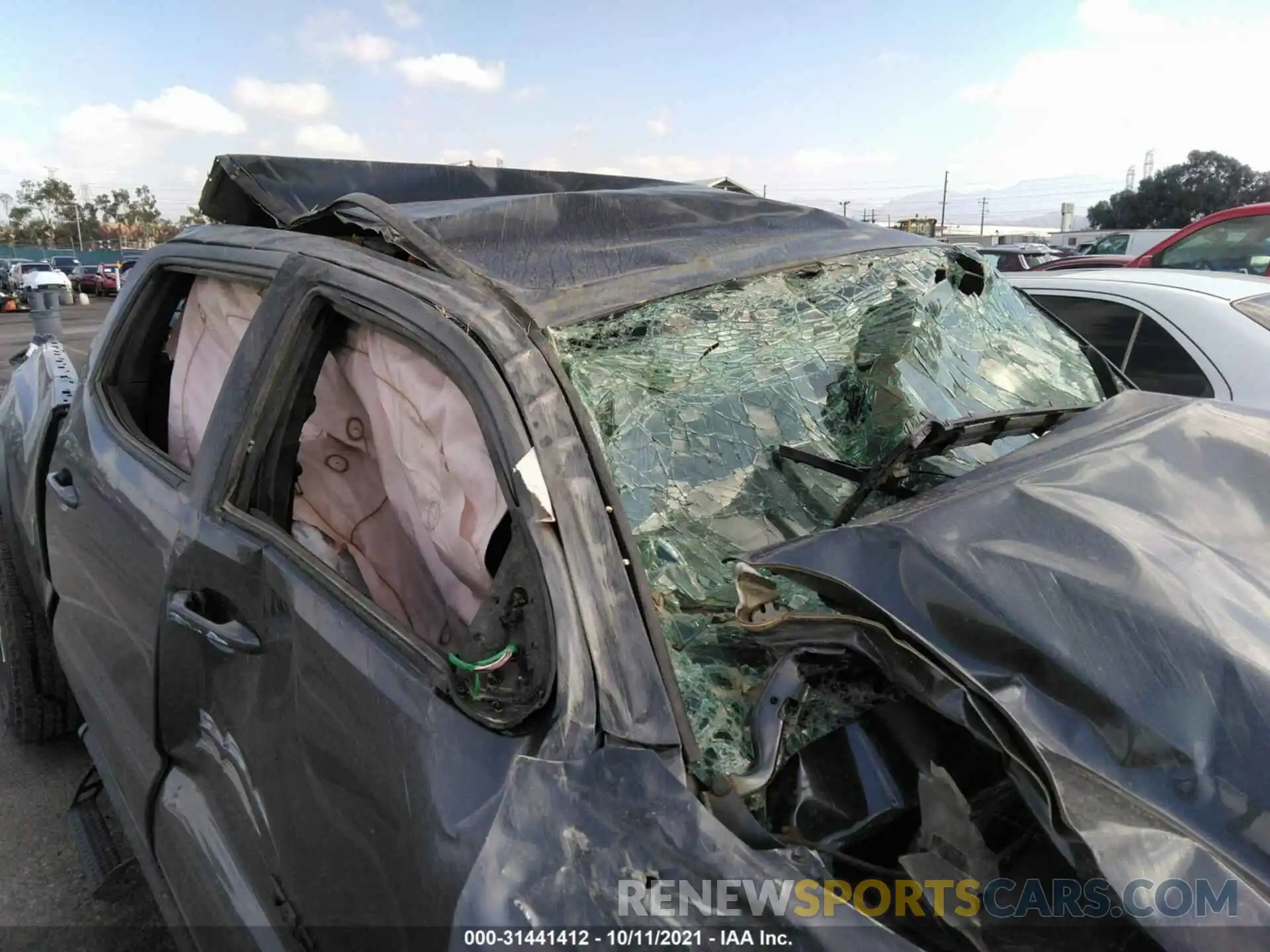 6 Photograph of a damaged car 3TMDZ5BN4MM102675 TOYOTA TACOMA 4WD 2021