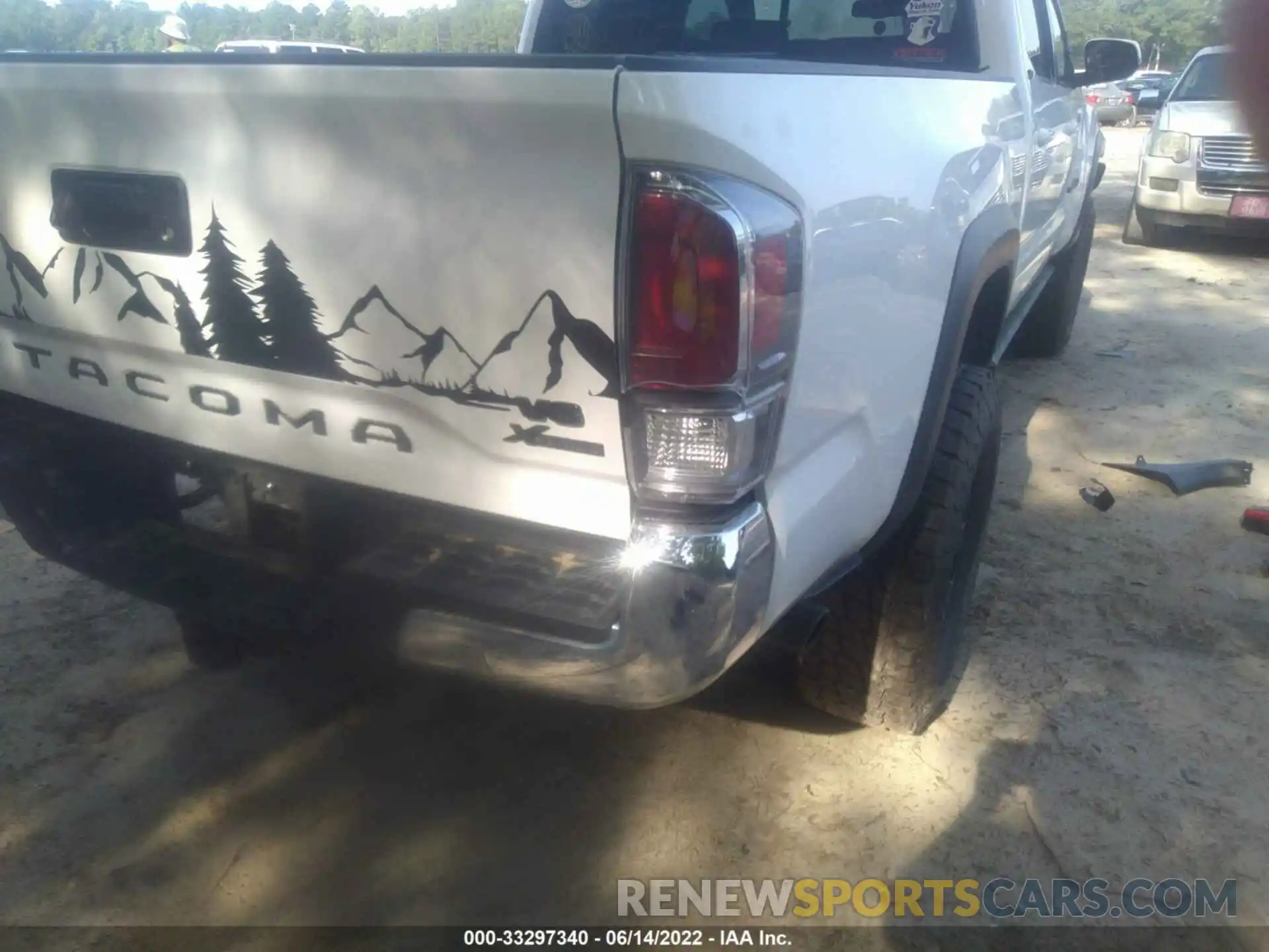 6 Photograph of a damaged car 3TMDZ5BN4MM118486 TOYOTA TACOMA 4WD 2021