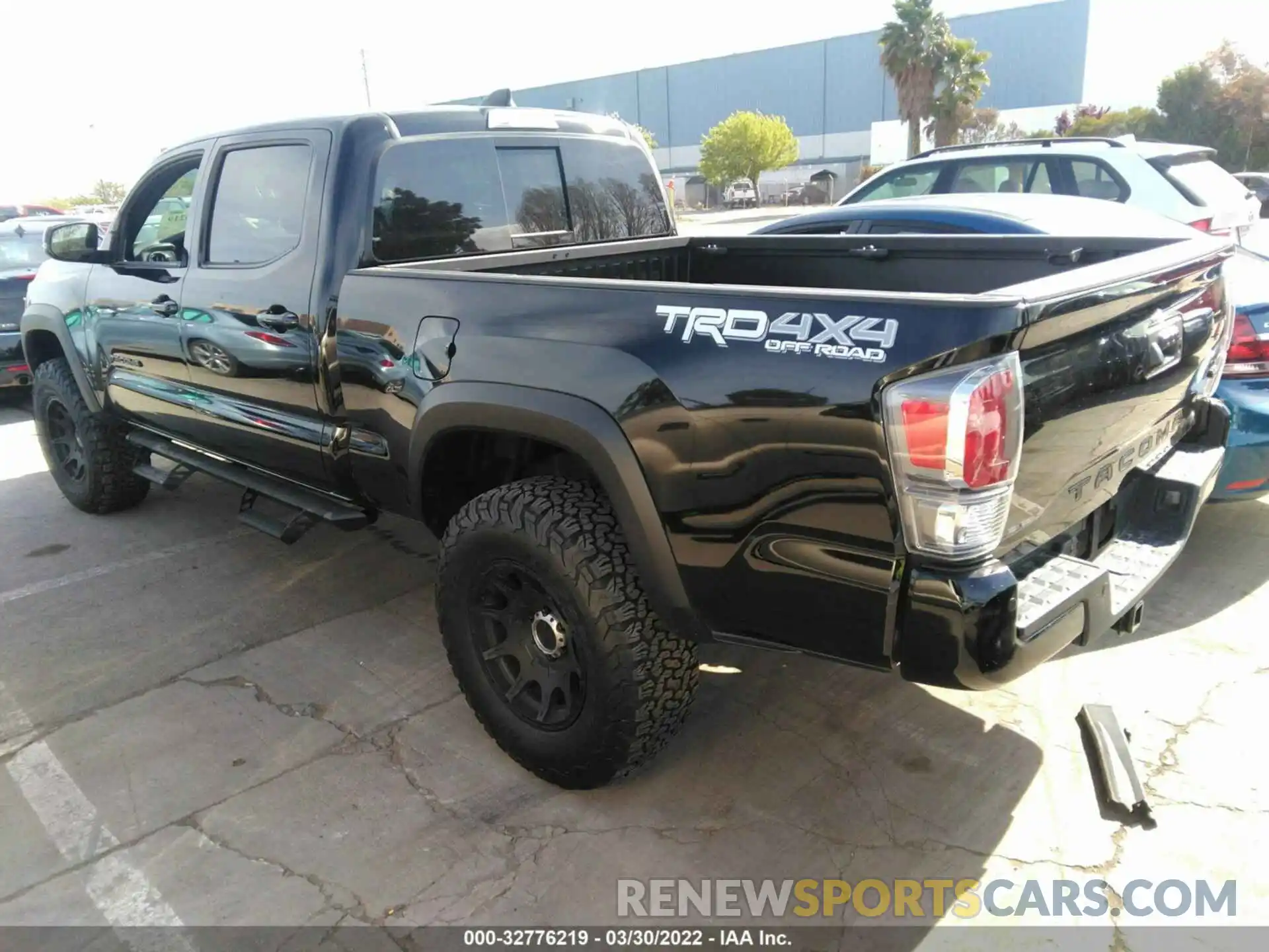 3 Photograph of a damaged car 3TMDZ5BN5MM114897 TOYOTA TACOMA 4WD 2021