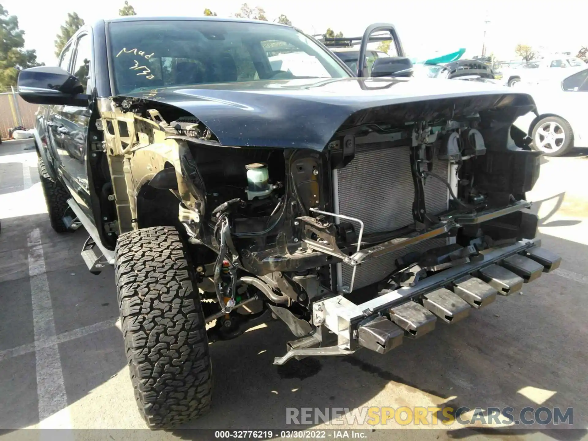 6 Photograph of a damaged car 3TMDZ5BN5MM114897 TOYOTA TACOMA 4WD 2021