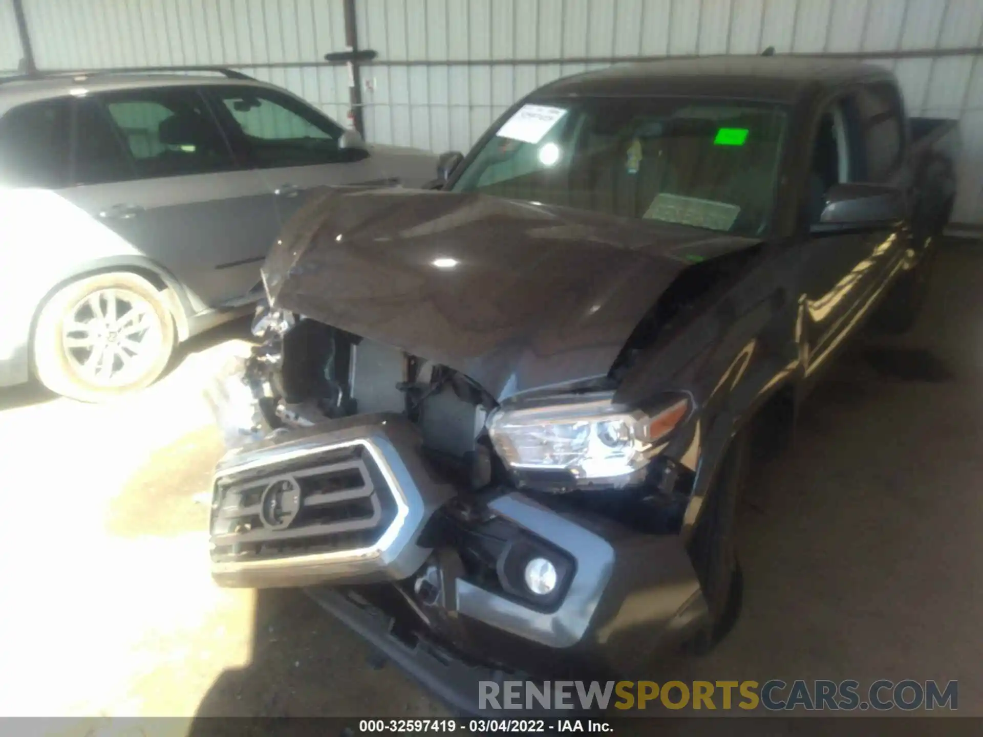 6 Photograph of a damaged car 3TMDZ5BN5MM115175 TOYOTA TACOMA 4WD 2021