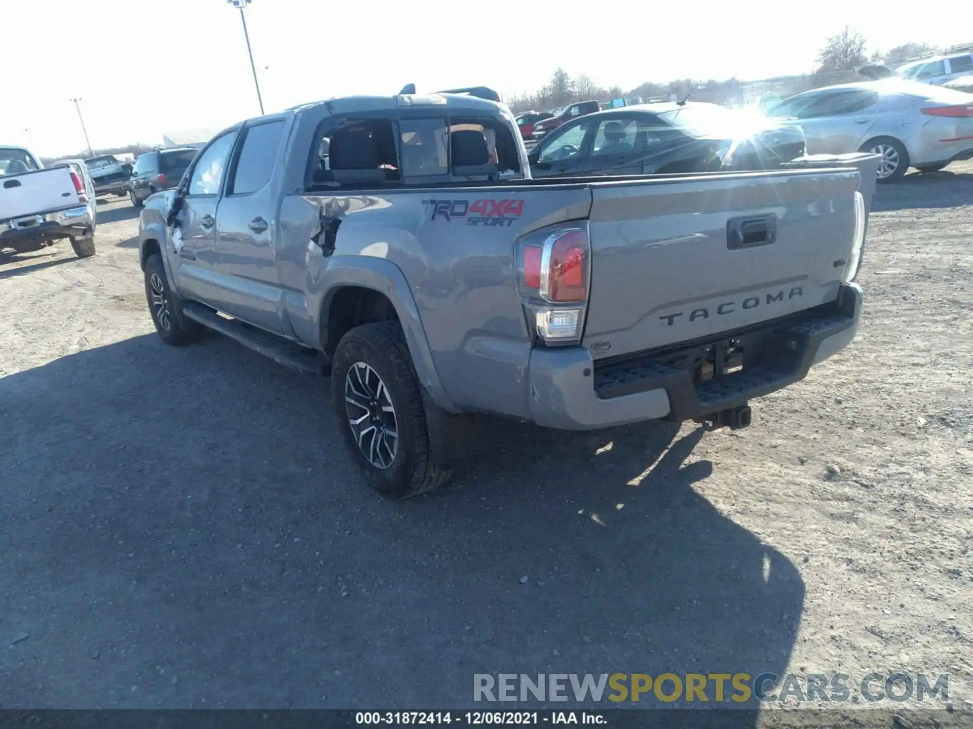 3 Photograph of a damaged car 3TMDZ5BN5MM116522 TOYOTA TACOMA 4WD 2021