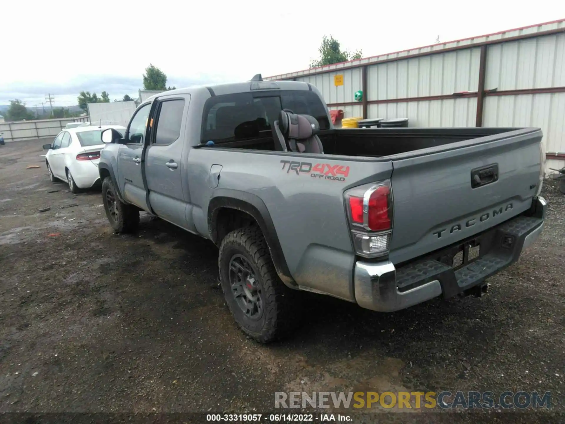 3 Photograph of a damaged car 3TMDZ5BN6MM098905 TOYOTA TACOMA 4WD 2021