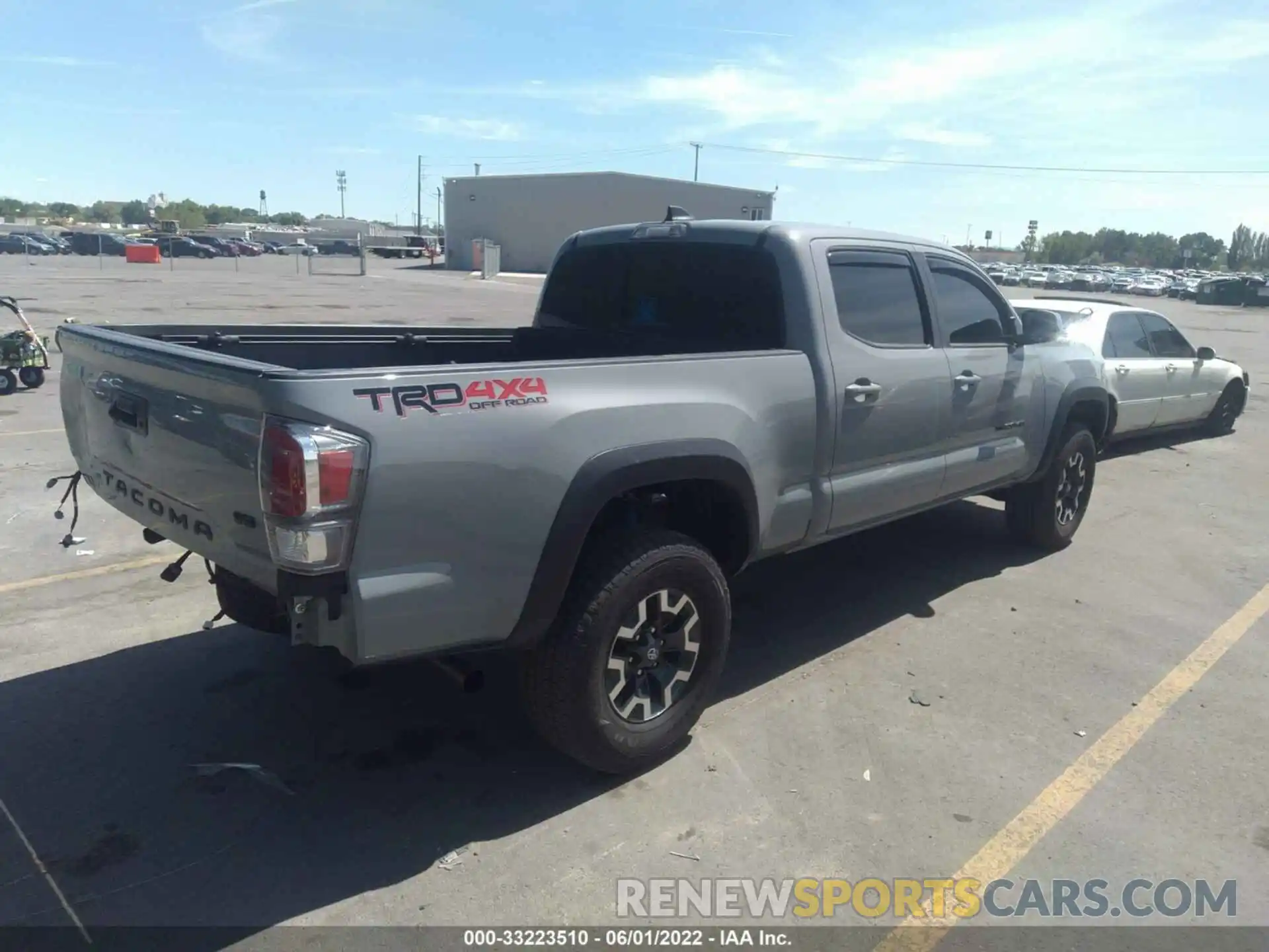 4 Фотография поврежденного автомобиля 3TMDZ5BN6MM109093 TOYOTA TACOMA 4WD 2021