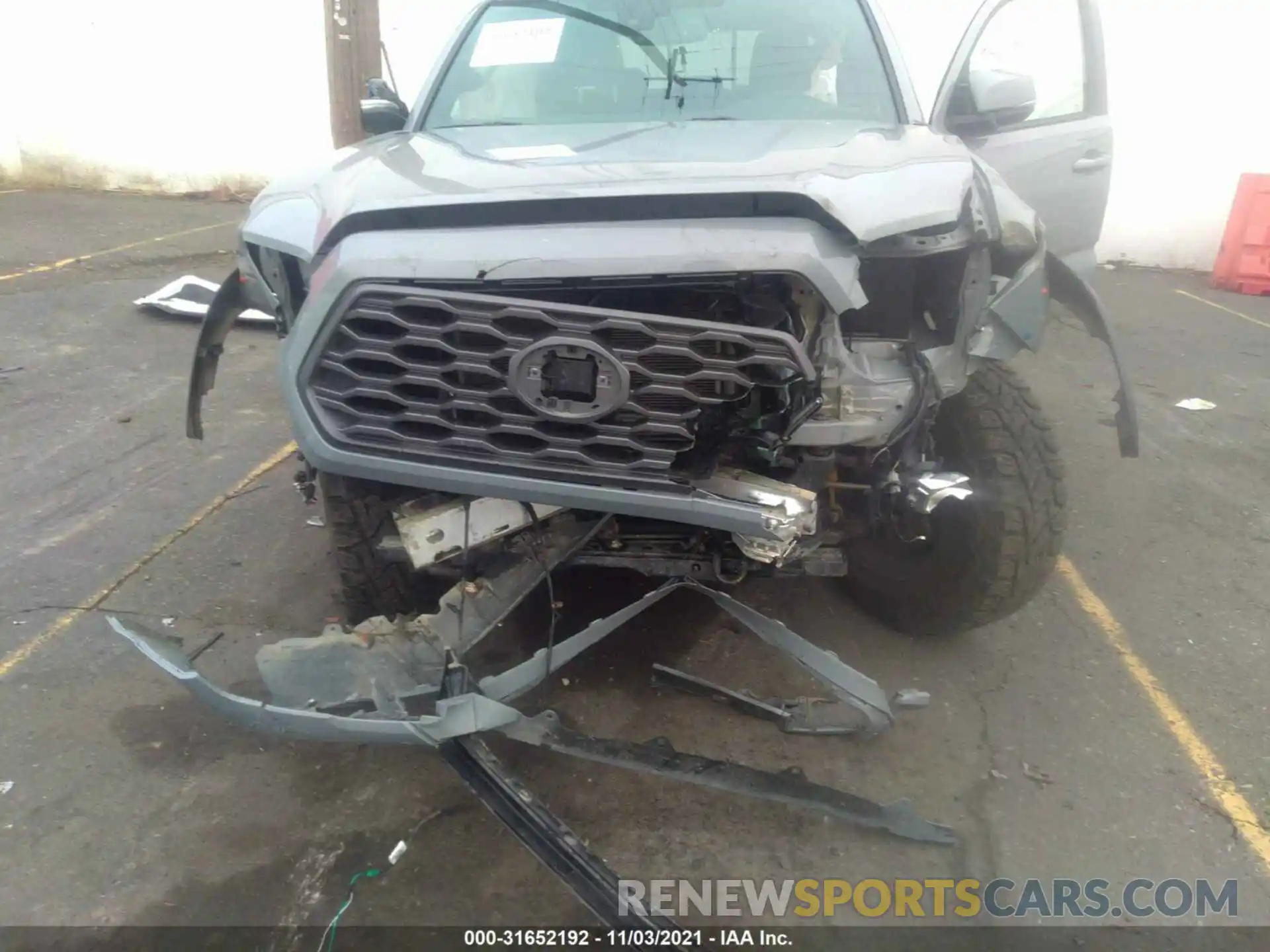 6 Photograph of a damaged car 3TMDZ5BN7MM101181 TOYOTA TACOMA 4WD 2021