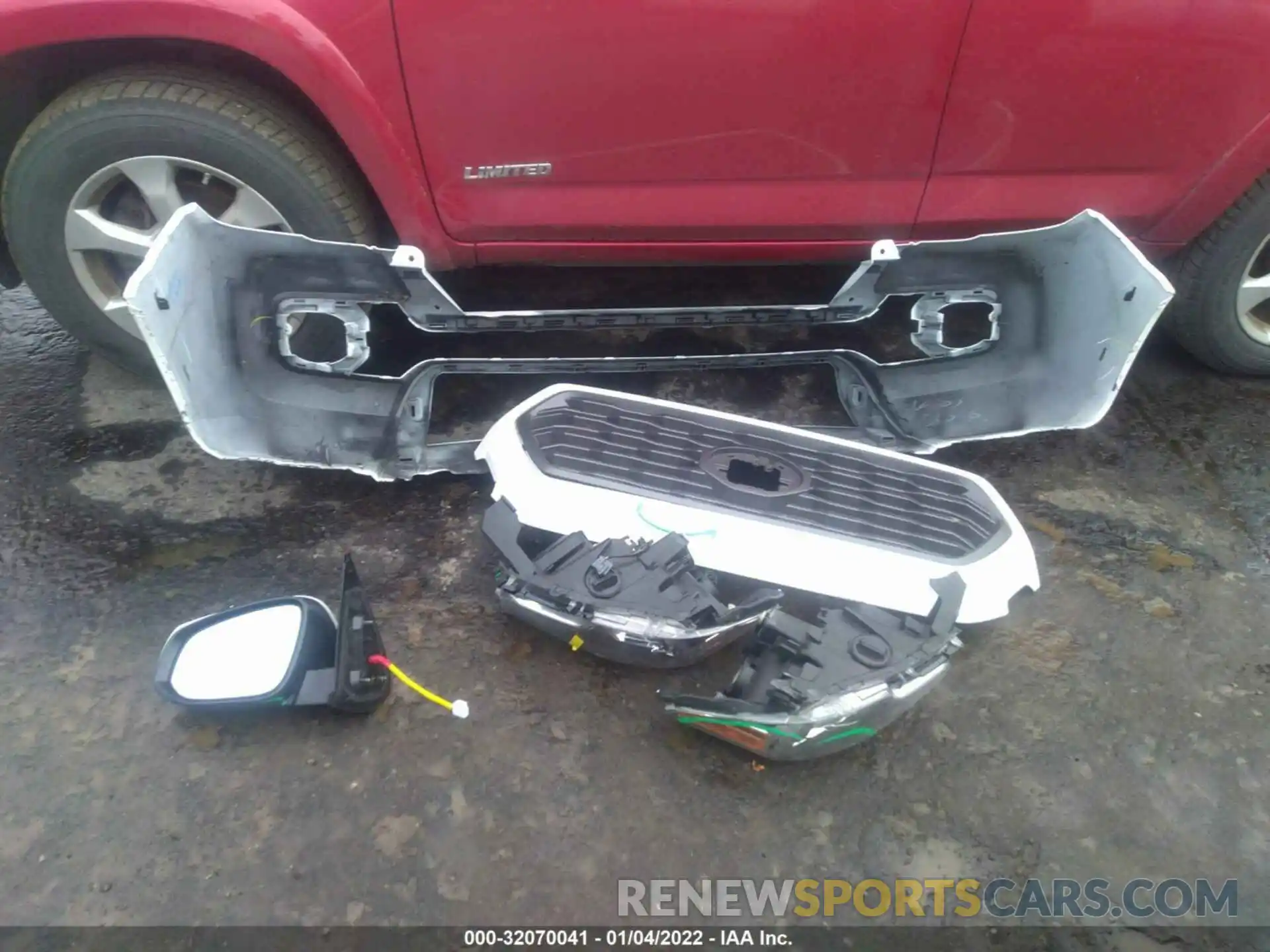 12 Photograph of a damaged car 3TMDZ5BN7MM121026 TOYOTA TACOMA 4WD 2021