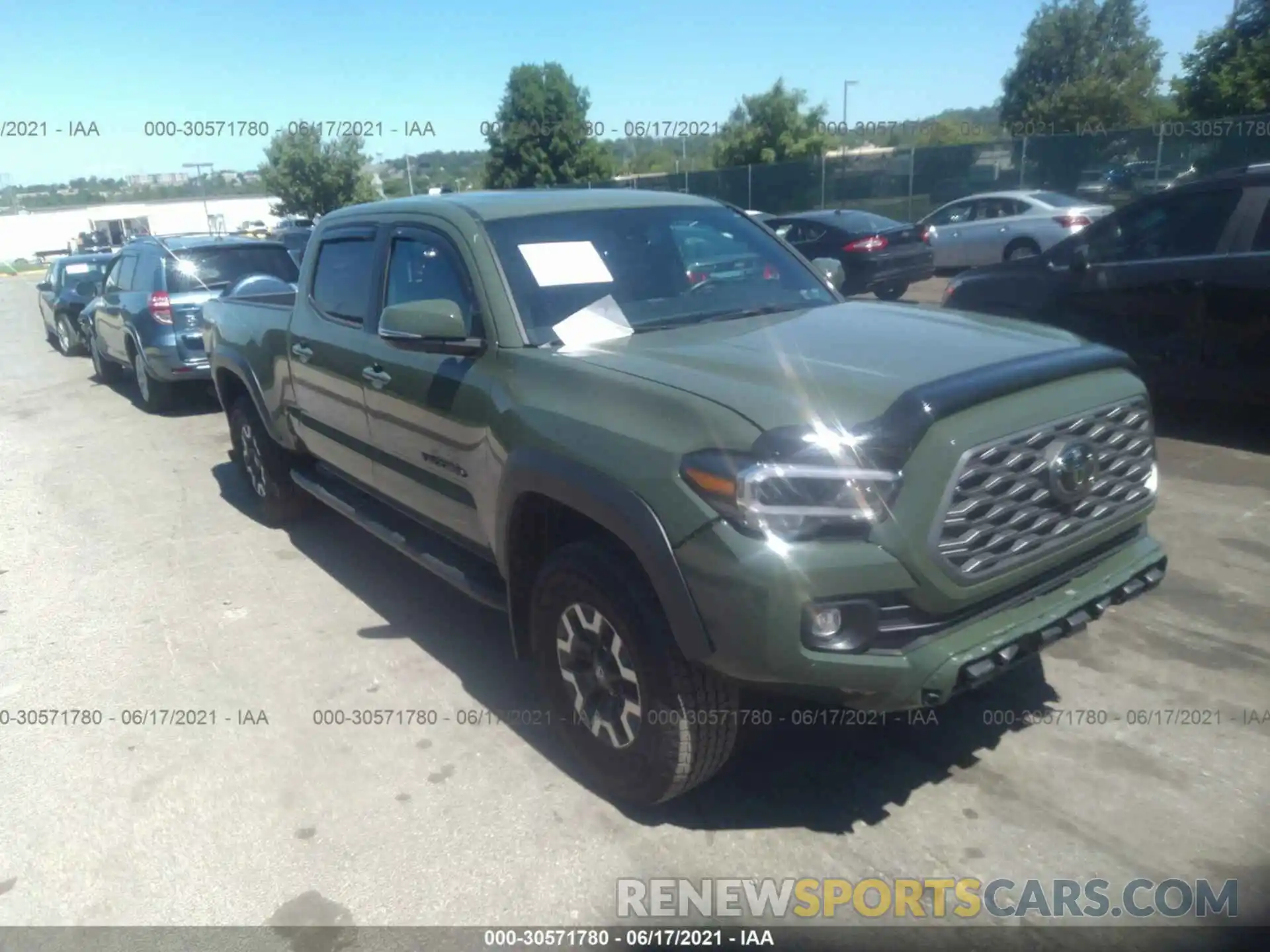 1 Photograph of a damaged car 3TMDZ5BN8MM100640 TOYOTA TACOMA 4WD 2021