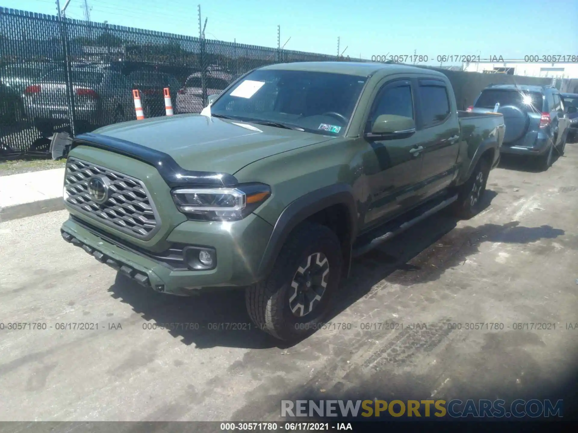 2 Photograph of a damaged car 3TMDZ5BN8MM100640 TOYOTA TACOMA 4WD 2021