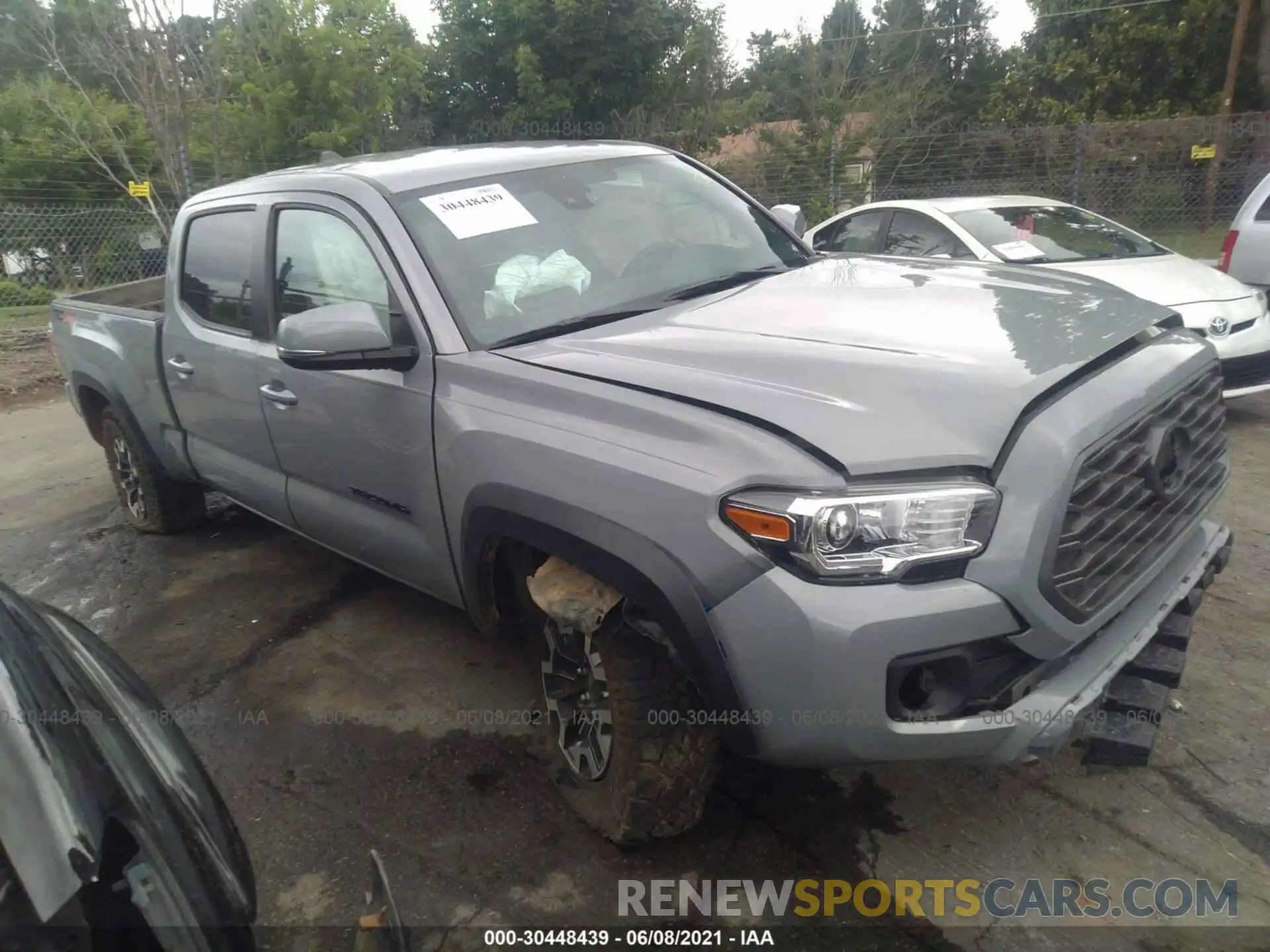 1 Photograph of a damaged car 3TMDZ5BN8MM105613 TOYOTA TACOMA 4WD 2021