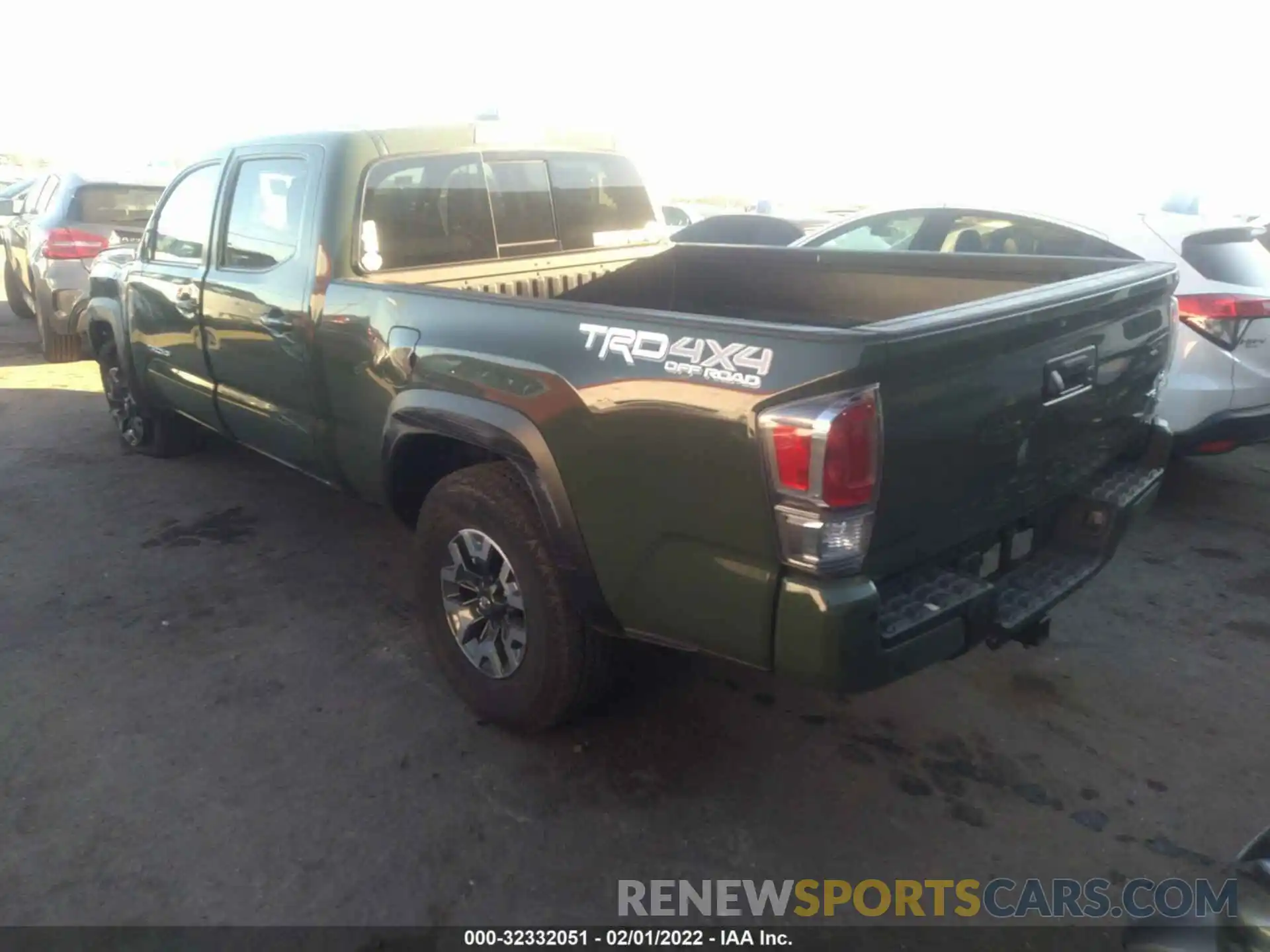 3 Photograph of a damaged car 3TMDZ5BN8MM105692 TOYOTA TACOMA 4WD 2021