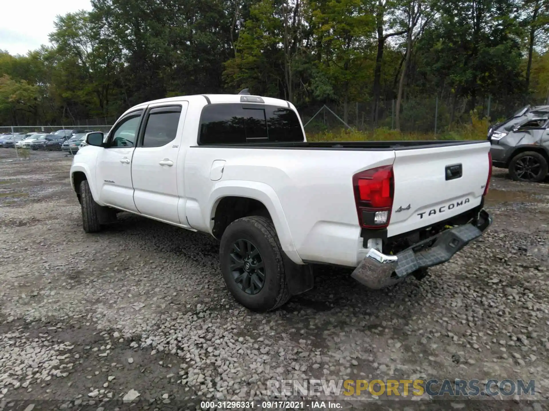 3 Photograph of a damaged car 3TMDZ5BNXMM099653 TOYOTA TACOMA 4WD 2021