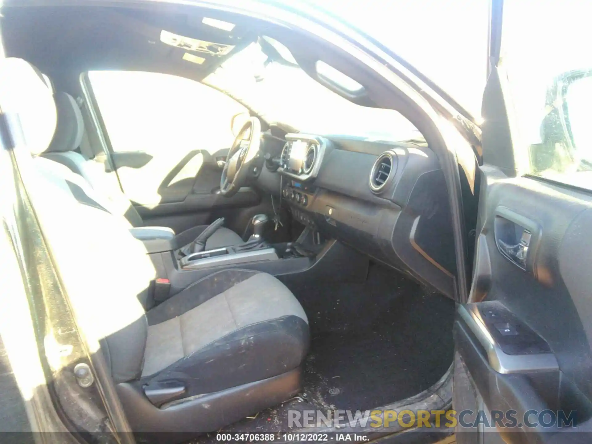 5 Photograph of a damaged car 3TMDZ5BNXMM102678 TOYOTA TACOMA 4WD 2021