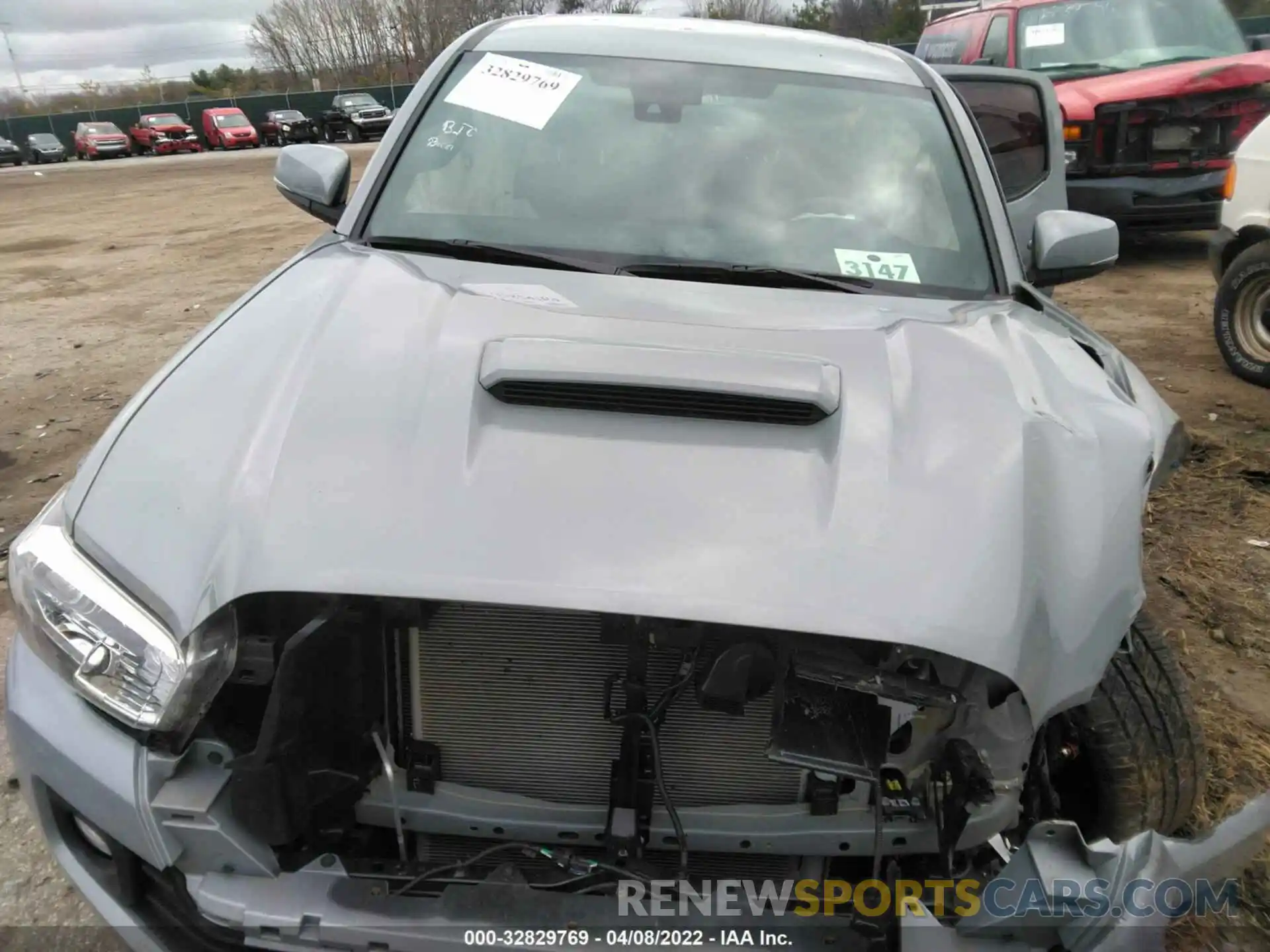 10 Photograph of a damaged car 3TMDZ5BNXMM104687 TOYOTA TACOMA 4WD 2021