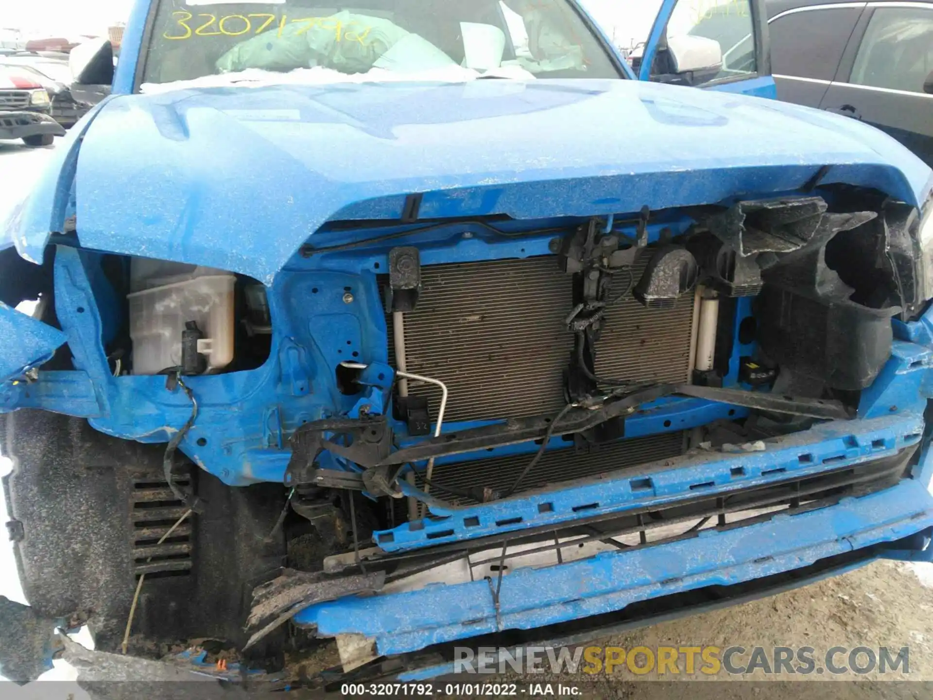 6 Photograph of a damaged car 3TMGZ5AN4MM369961 TOYOTA TACOMA 4WD 2021