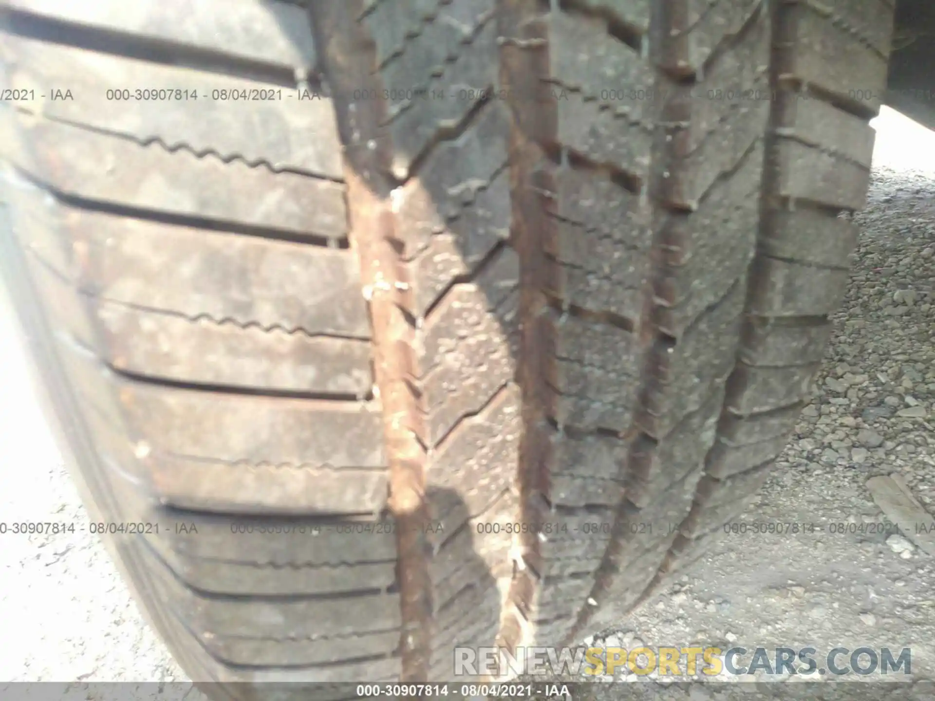 16 Photograph of a damaged car 3TMGZ5AN8MM411564 TOYOTA TACOMA 4WD 2021