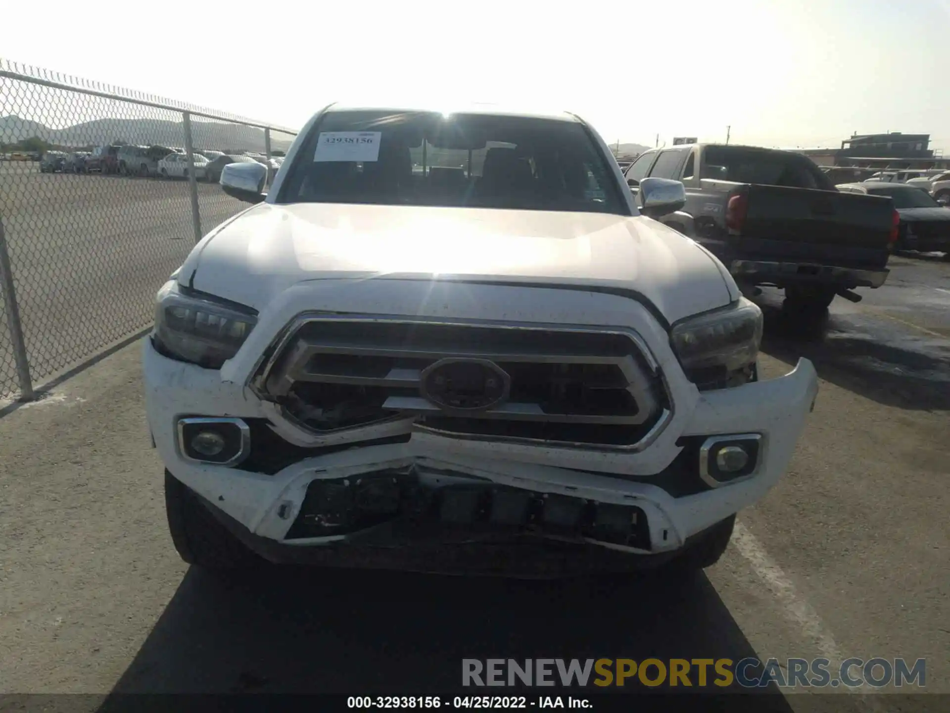 6 Photograph of a damaged car 3TMGZ5AN8MM426405 TOYOTA TACOMA 4WD 2021