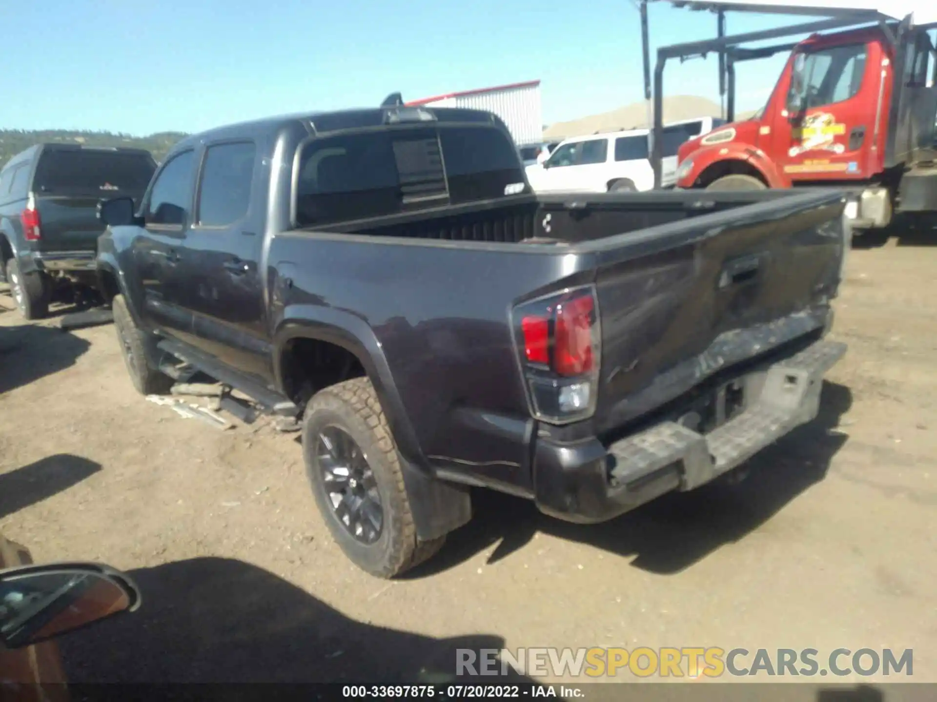 3 Photograph of a damaged car 3TMGZ5AN8MM441809 TOYOTA TACOMA 4WD 2021