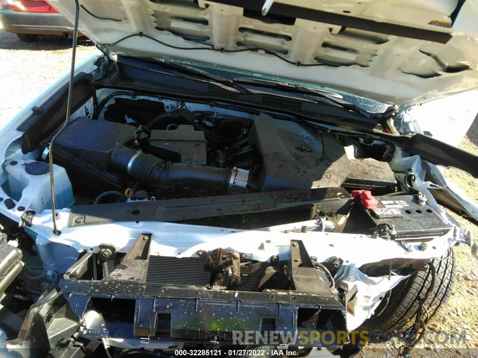 10 Photograph of a damaged car 3TYCZ5AN0MT009525 TOYOTA TACOMA 4WD 2021