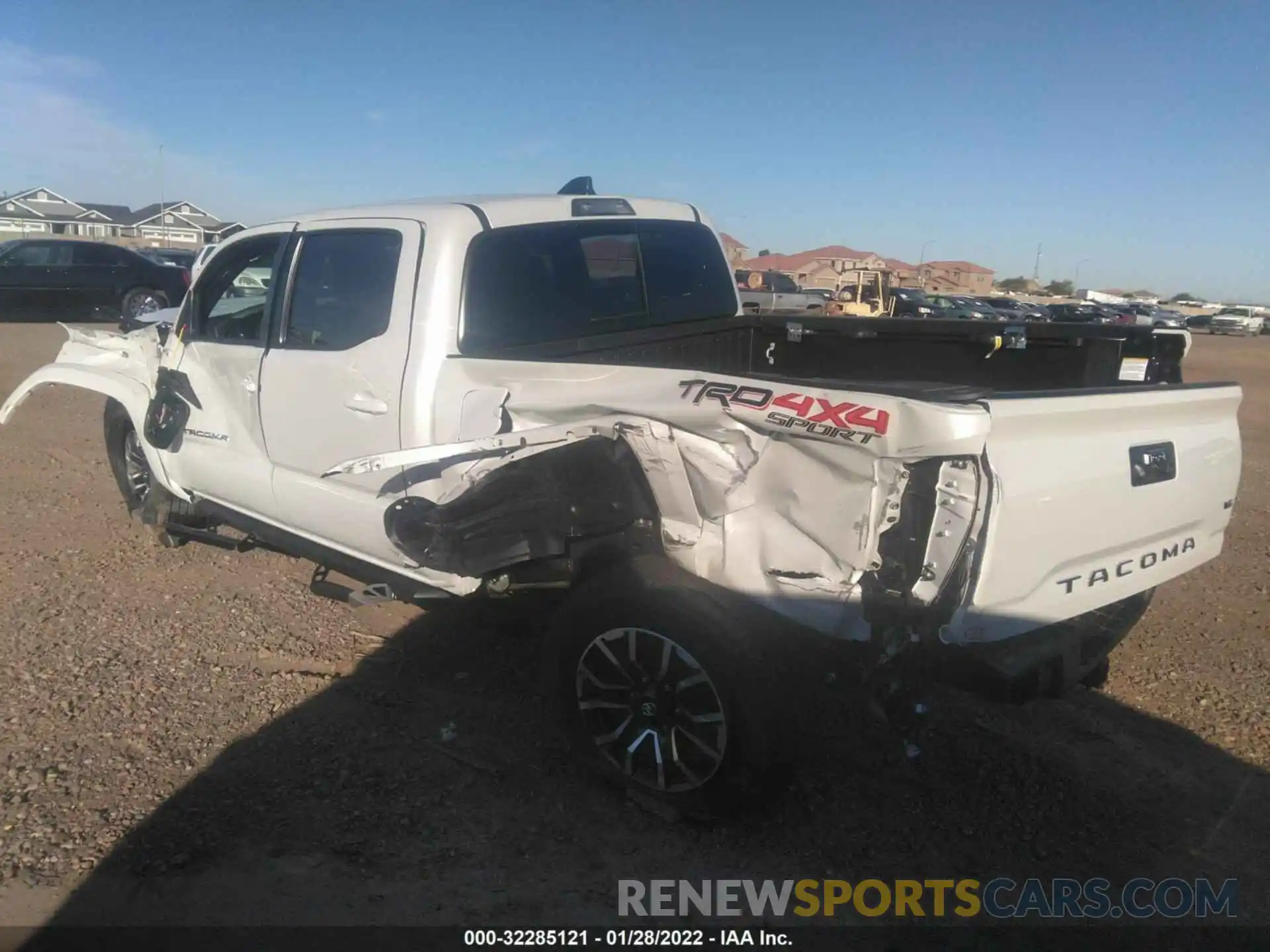 3 Photograph of a damaged car 3TYCZ5AN0MT009525 TOYOTA TACOMA 4WD 2021