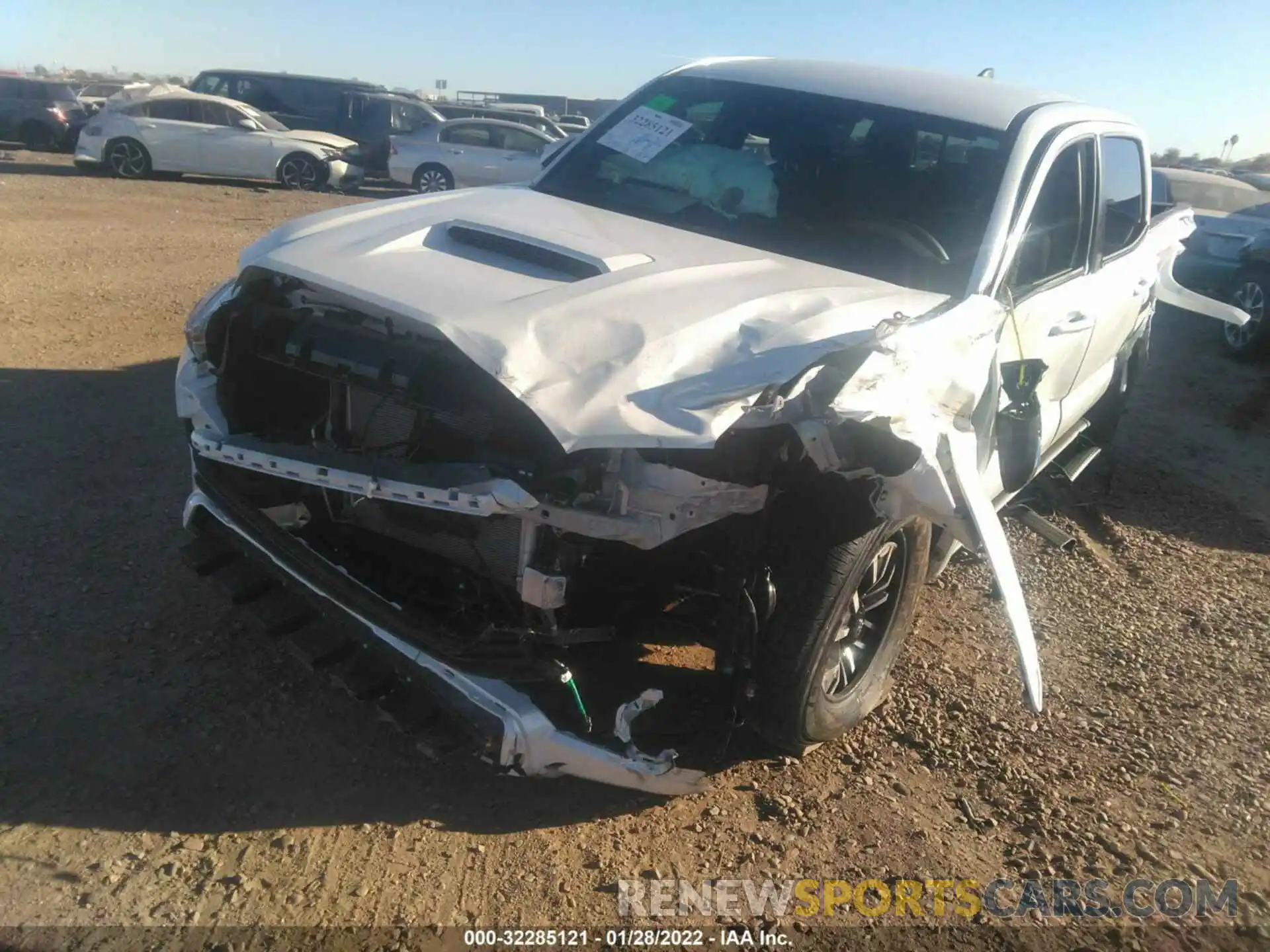 6 Photograph of a damaged car 3TYCZ5AN0MT009525 TOYOTA TACOMA 4WD 2021