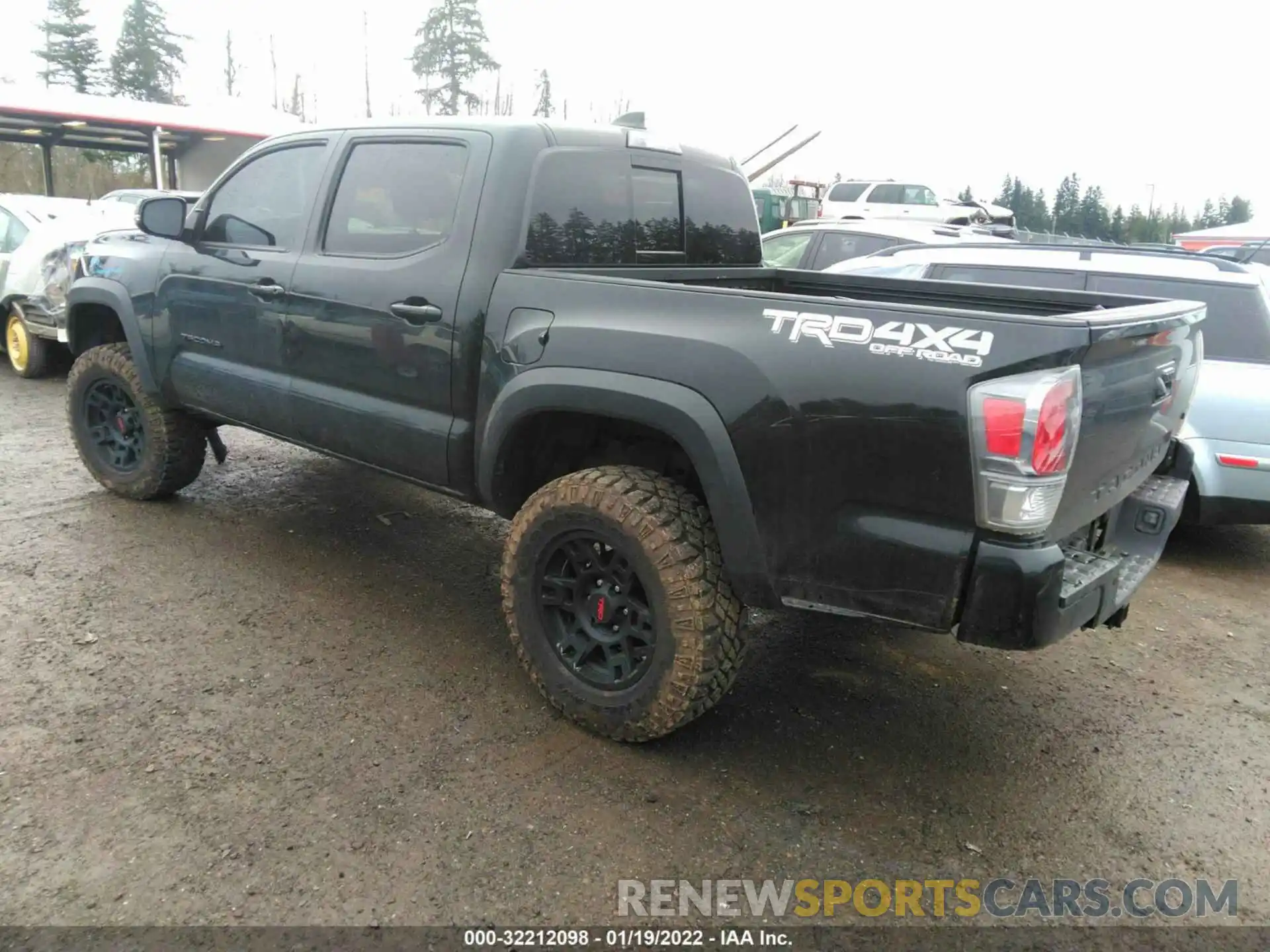 3 Photograph of a damaged car 3TYCZ5AN0MT017222 TOYOTA TACOMA 4WD 2021