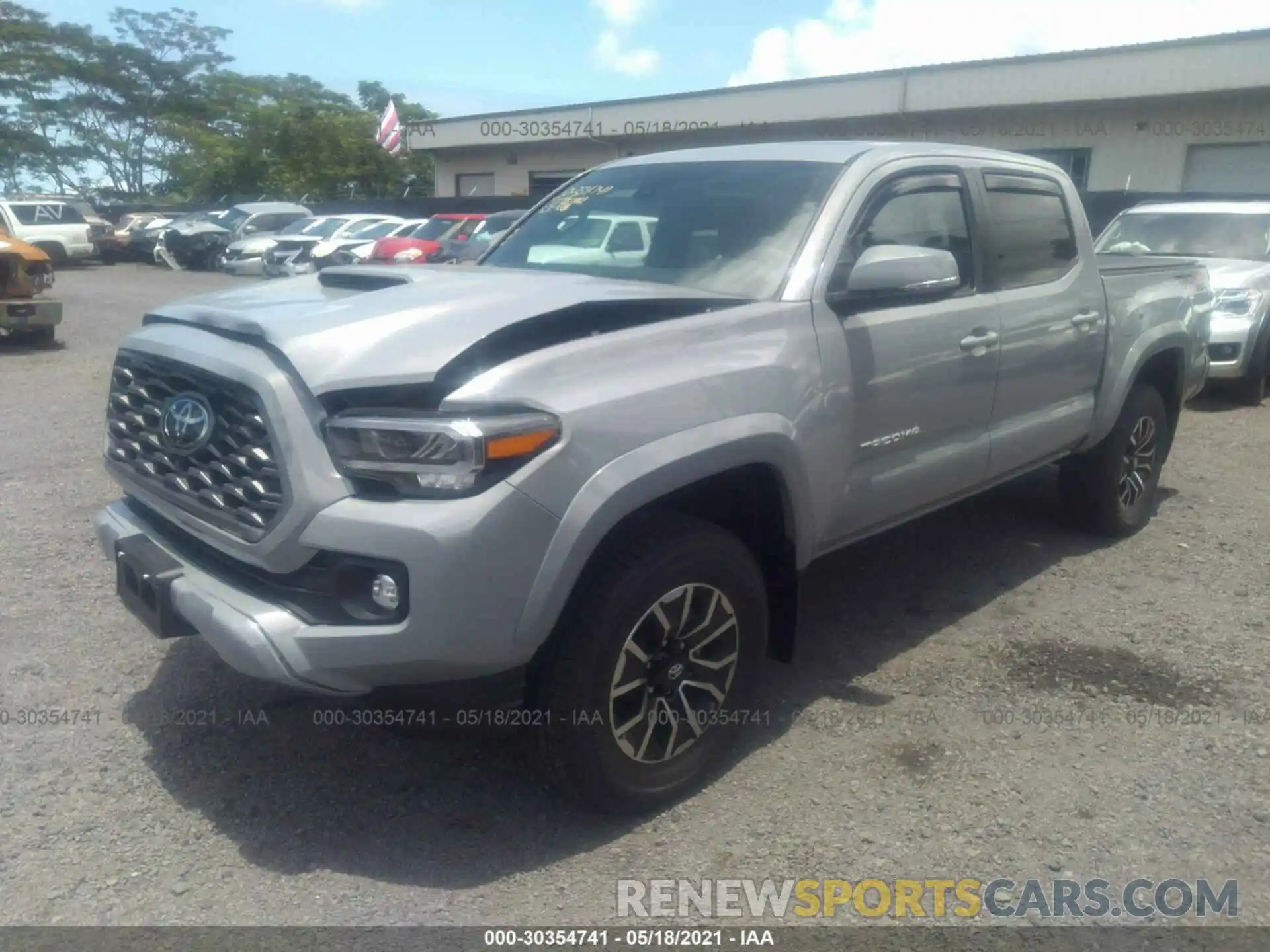 2 Photograph of a damaged car 3TYCZ5AN0MT021027 TOYOTA TACOMA 4WD 2021