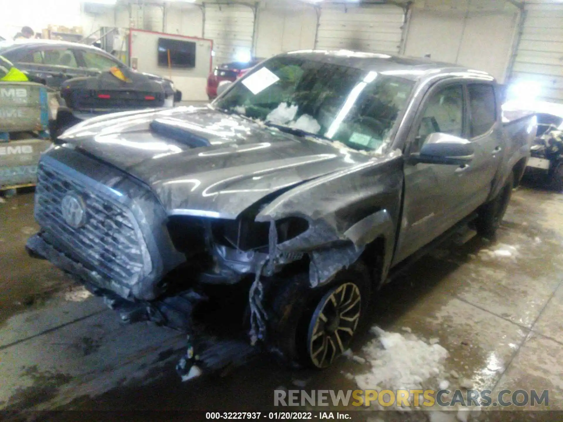 2 Photograph of a damaged car 3TYCZ5AN0MT028348 TOYOTA TACOMA 4WD 2021