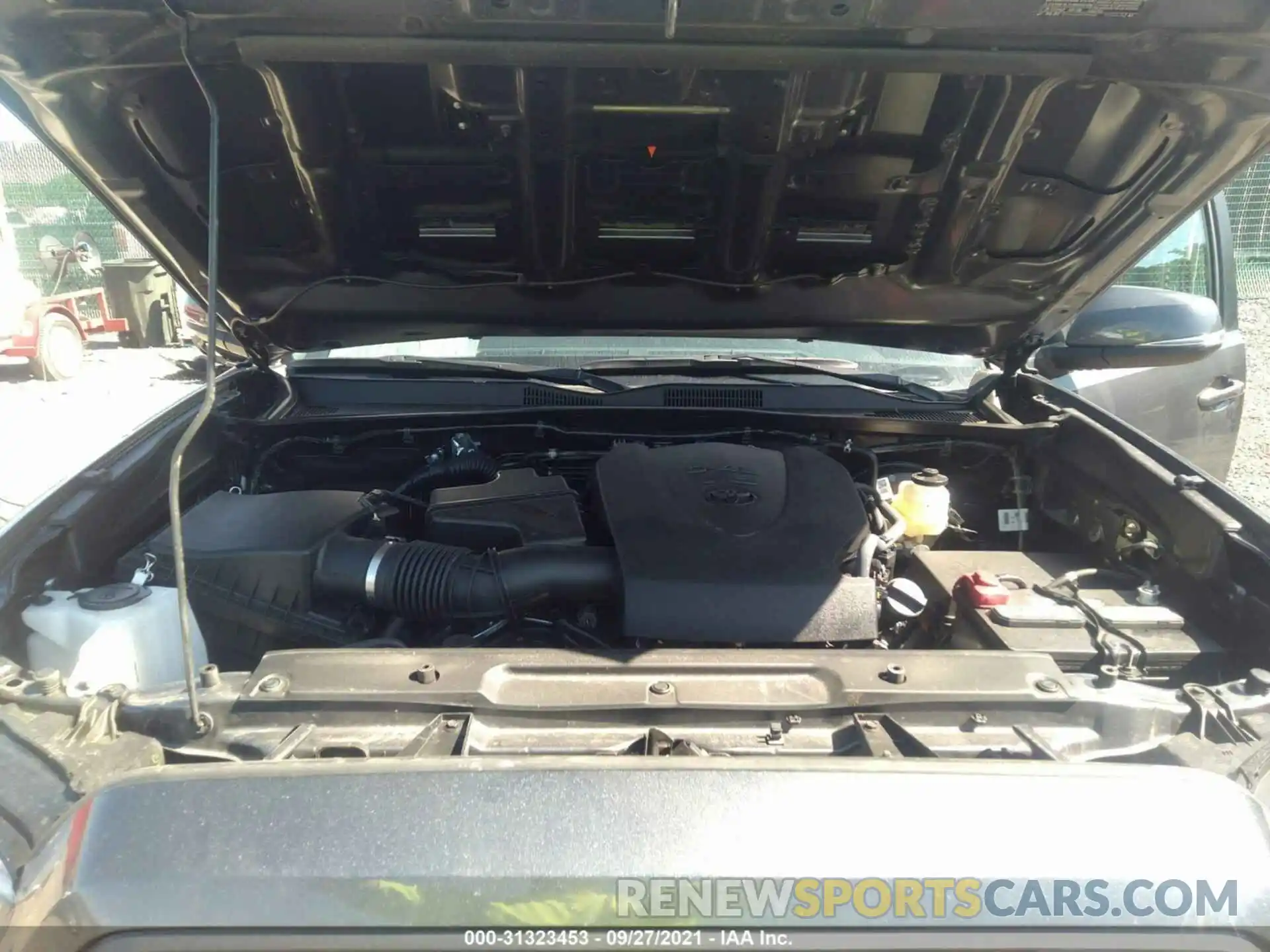 10 Photograph of a damaged car 3TYCZ5AN0MT041231 TOYOTA TACOMA 4WD 2021