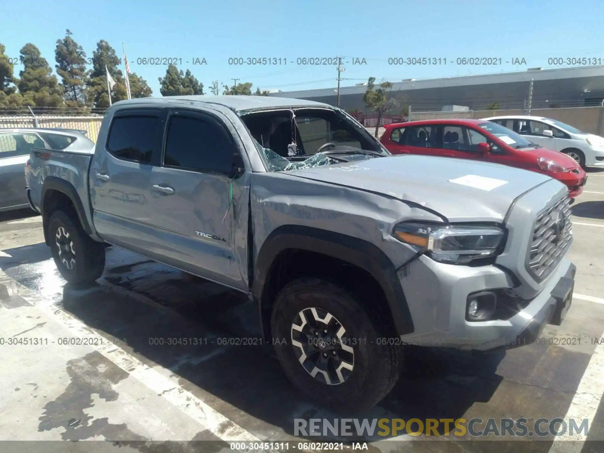 1 Photograph of a damaged car 3TYCZ5AN1MT016600 TOYOTA TACOMA 4WD 2021