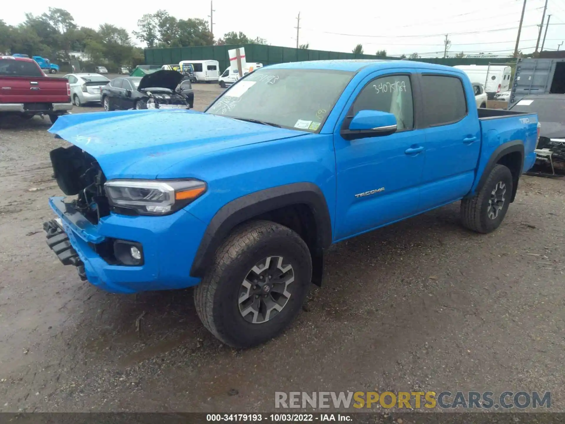 2 Photograph of a damaged car 3TYCZ5AN1MT020985 TOYOTA TACOMA 4WD 2021