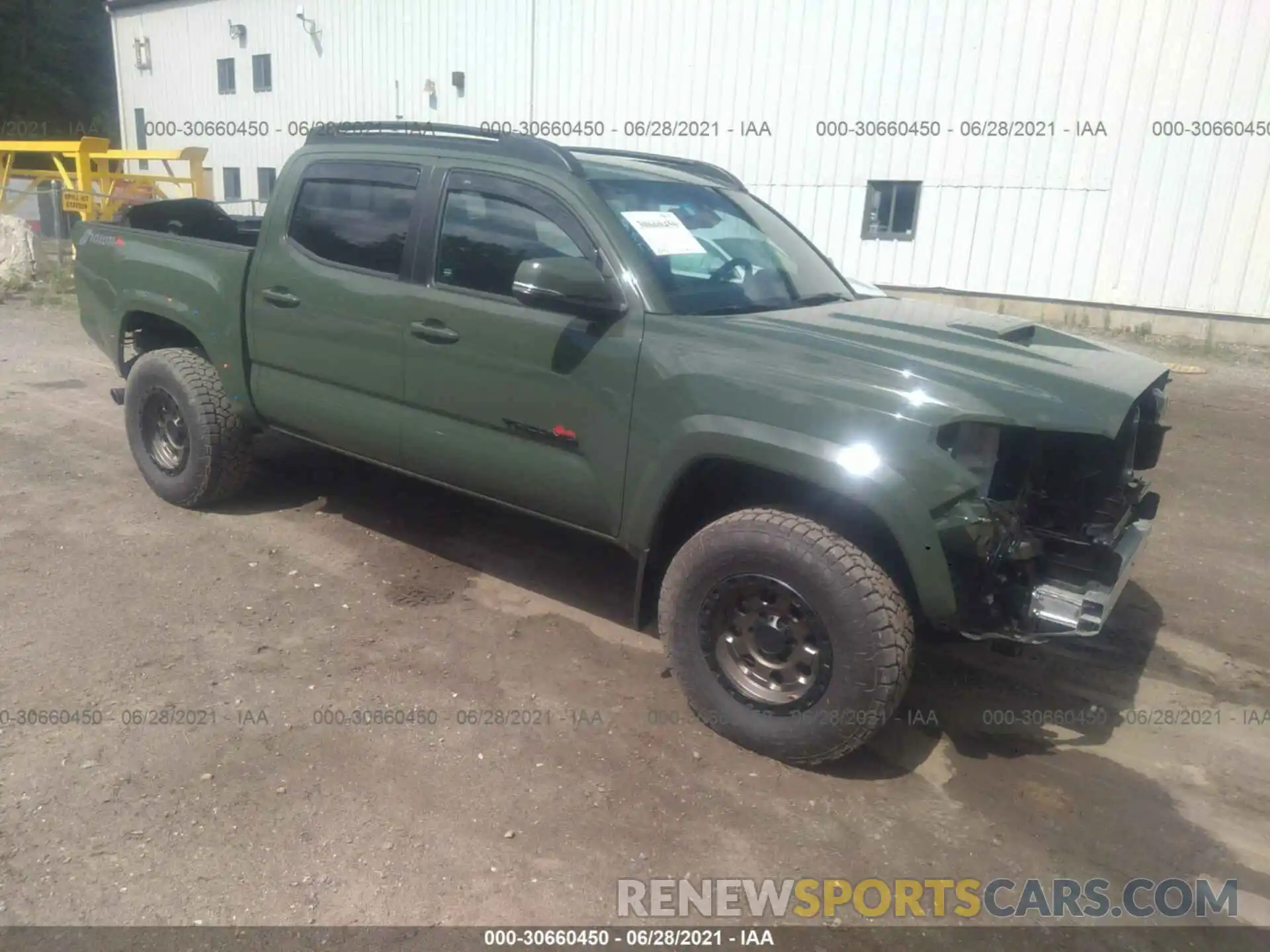 1 Photograph of a damaged car 3TYCZ5AN2MT024821 TOYOTA TACOMA 4WD 2021