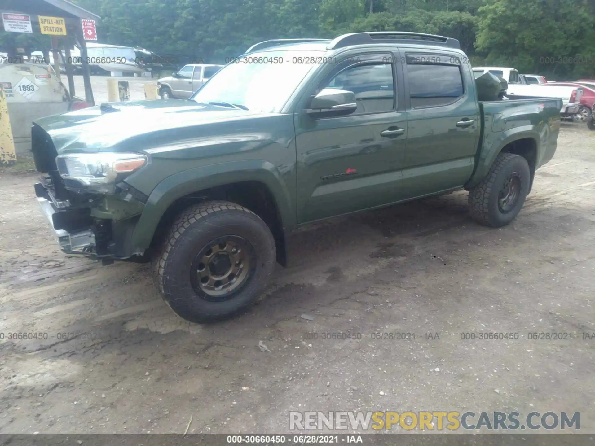 2 Photograph of a damaged car 3TYCZ5AN2MT024821 TOYOTA TACOMA 4WD 2021