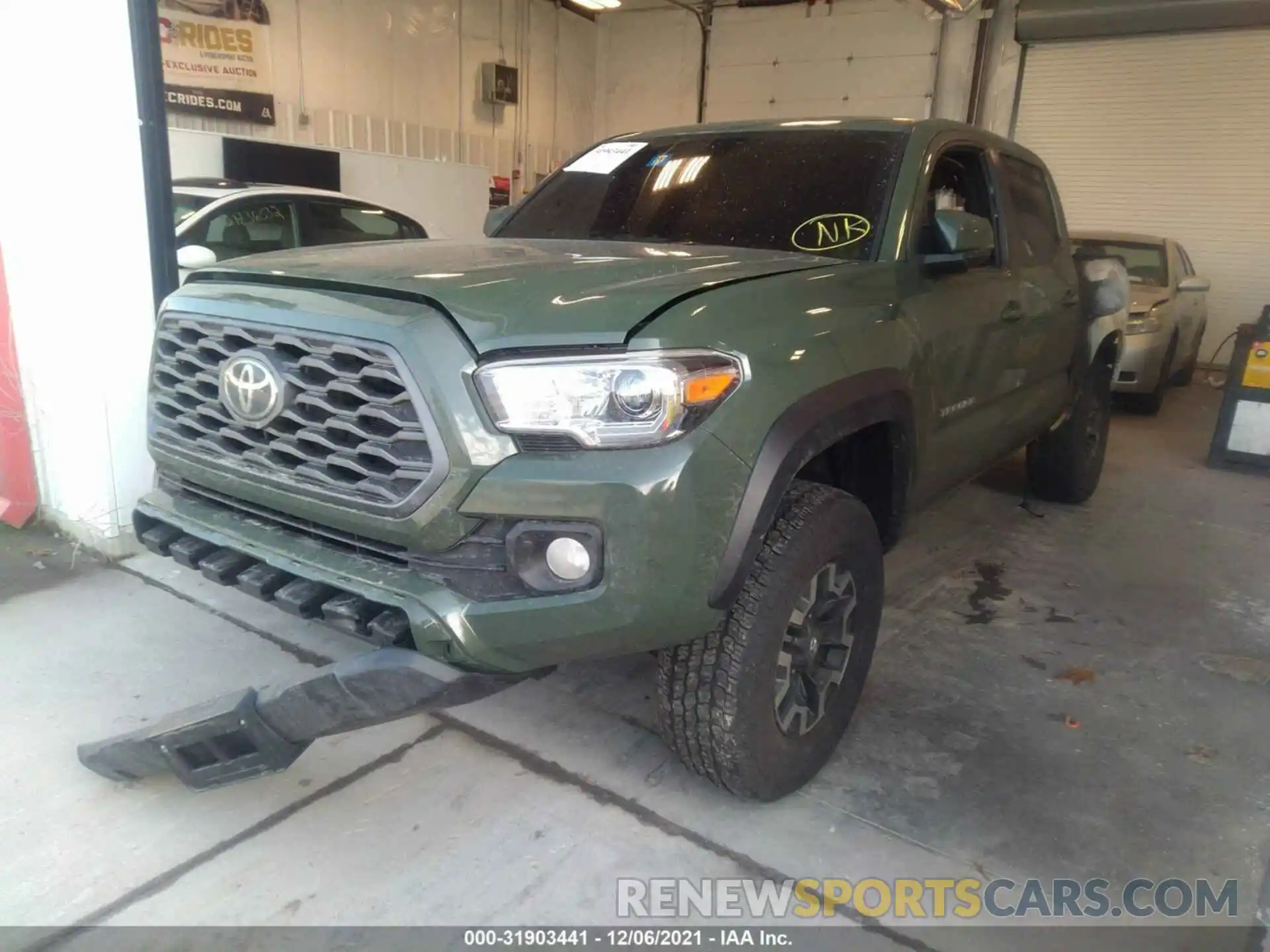 2 Photograph of a damaged car 3TYCZ5AN2MT027105 TOYOTA TACOMA 4WD 2021