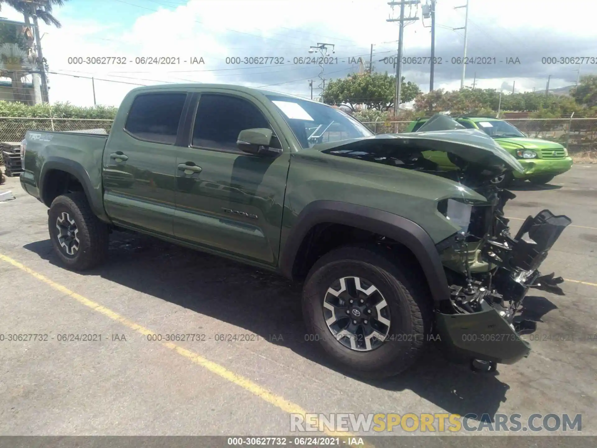 1 Photograph of a damaged car 3TYCZ5AN4MT023783 TOYOTA TACOMA 4WD 2021