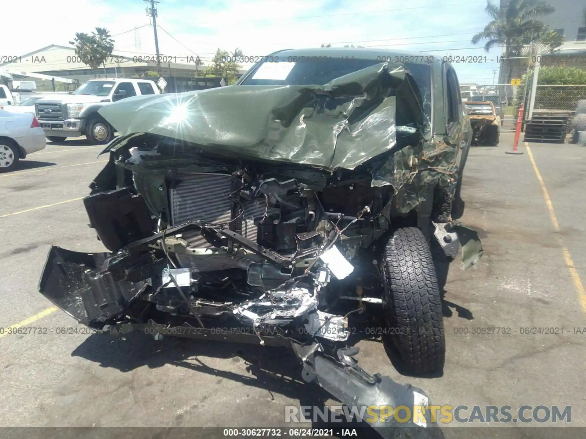 6 Photograph of a damaged car 3TYCZ5AN4MT023783 TOYOTA TACOMA 4WD 2021