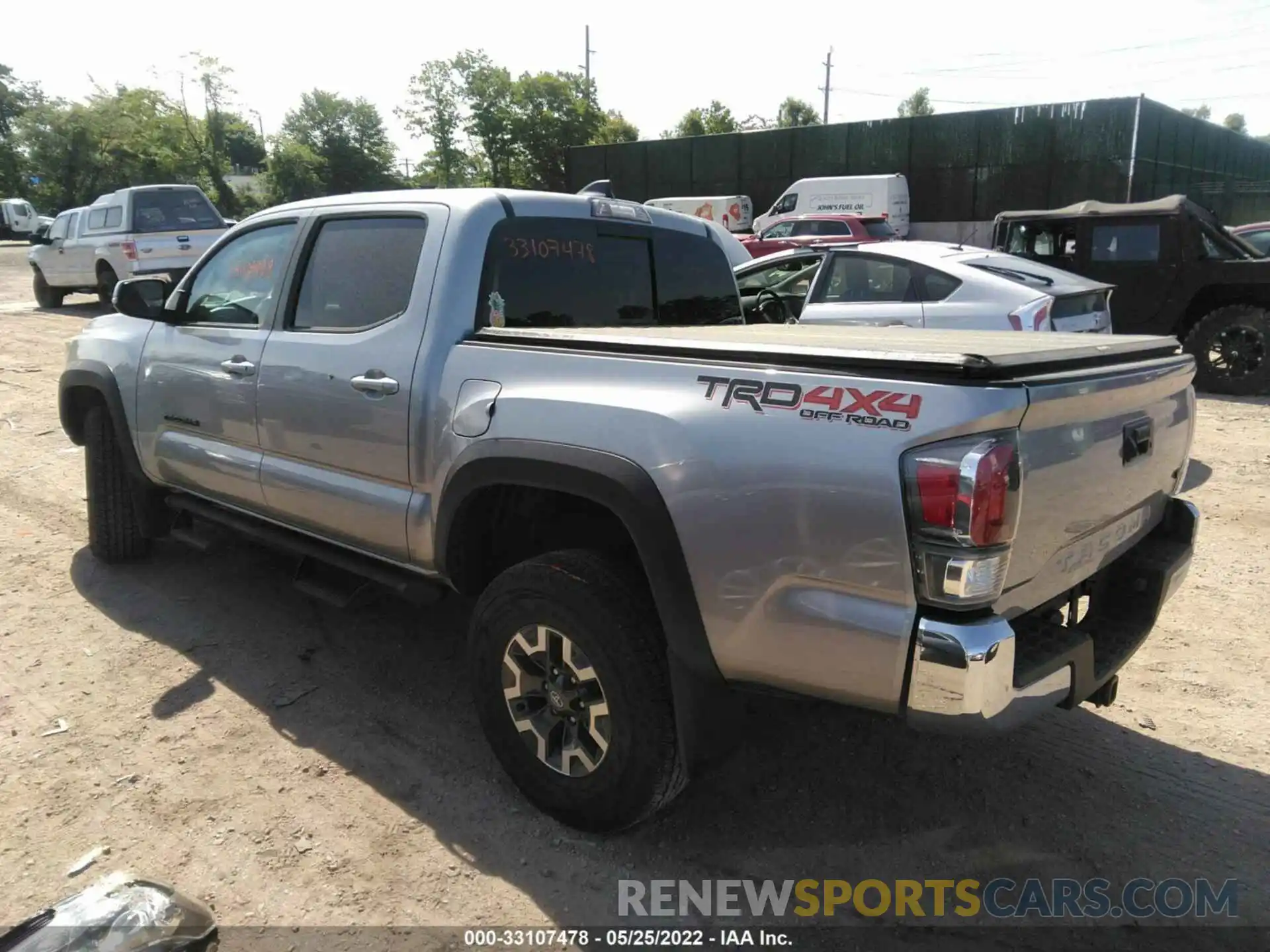 3 Photograph of a damaged car 3TYCZ5AN4MT035464 TOYOTA TACOMA 4WD 2021