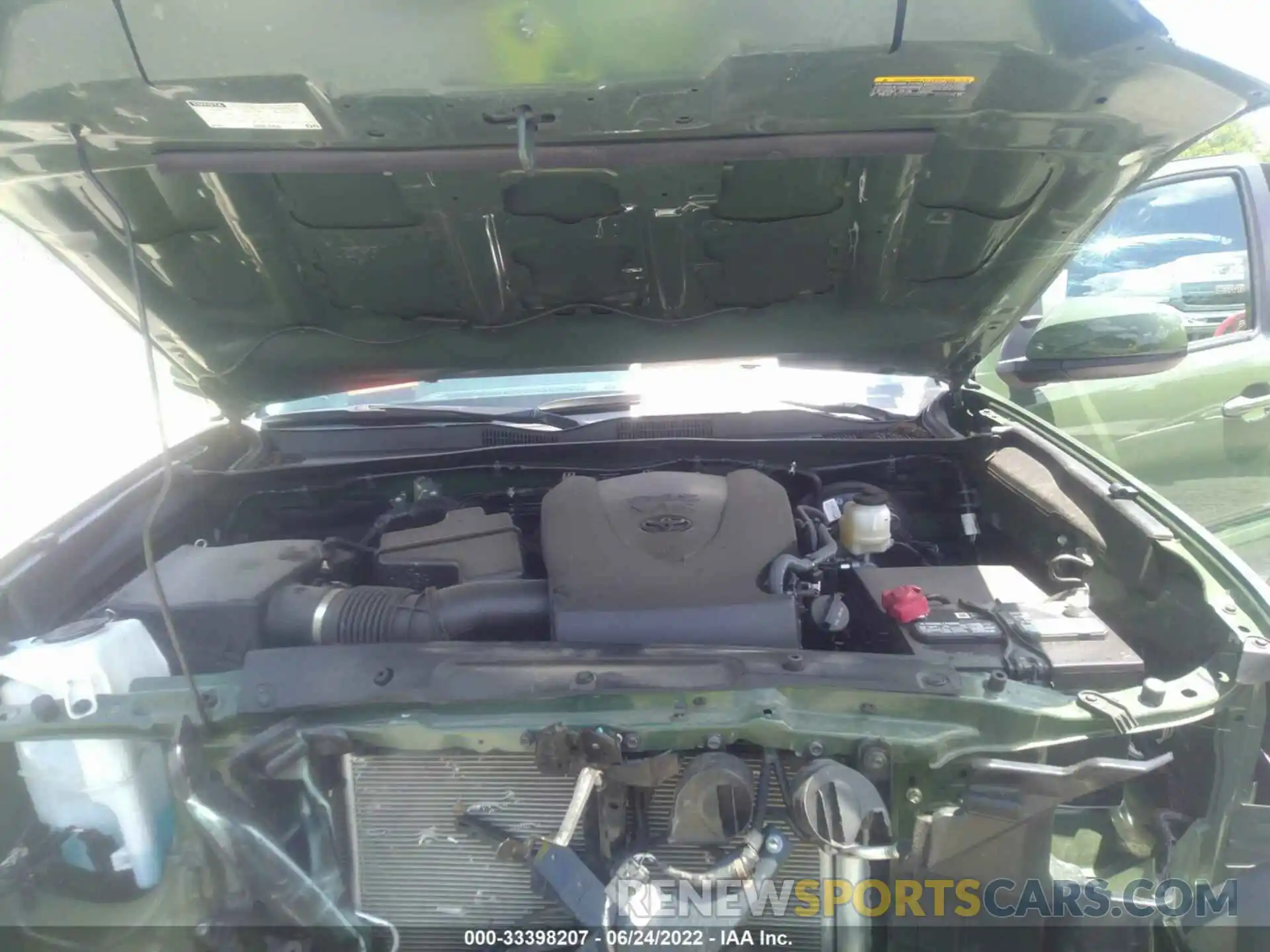 10 Photograph of a damaged car 3TYCZ5AN5MT013683 TOYOTA TACOMA 4WD 2021