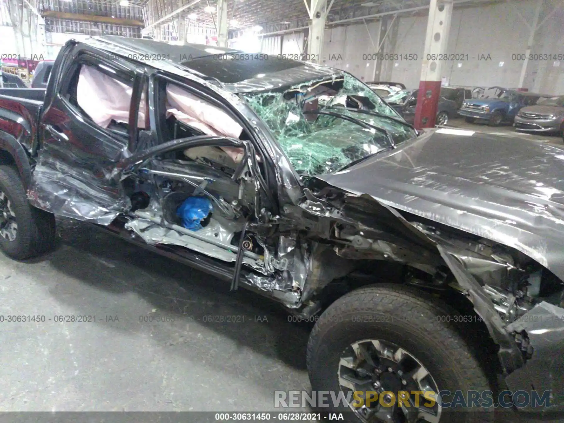 6 Photograph of a damaged car 3TYCZ5AN5MT027003 TOYOTA TACOMA 4WD 2021