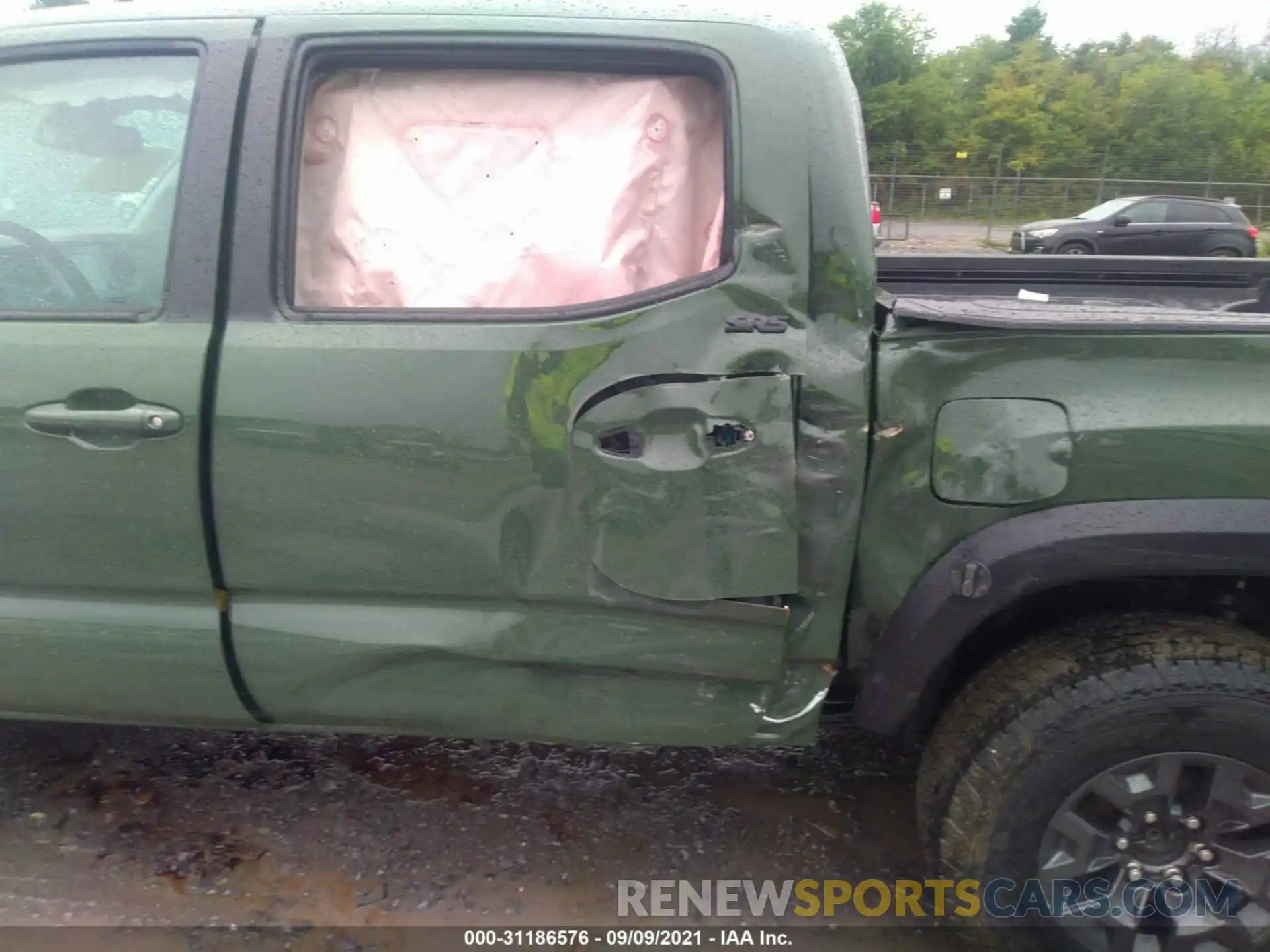 6 Photograph of a damaged car 3TYCZ5AN5MT030466 TOYOTA TACOMA 4WD 2021