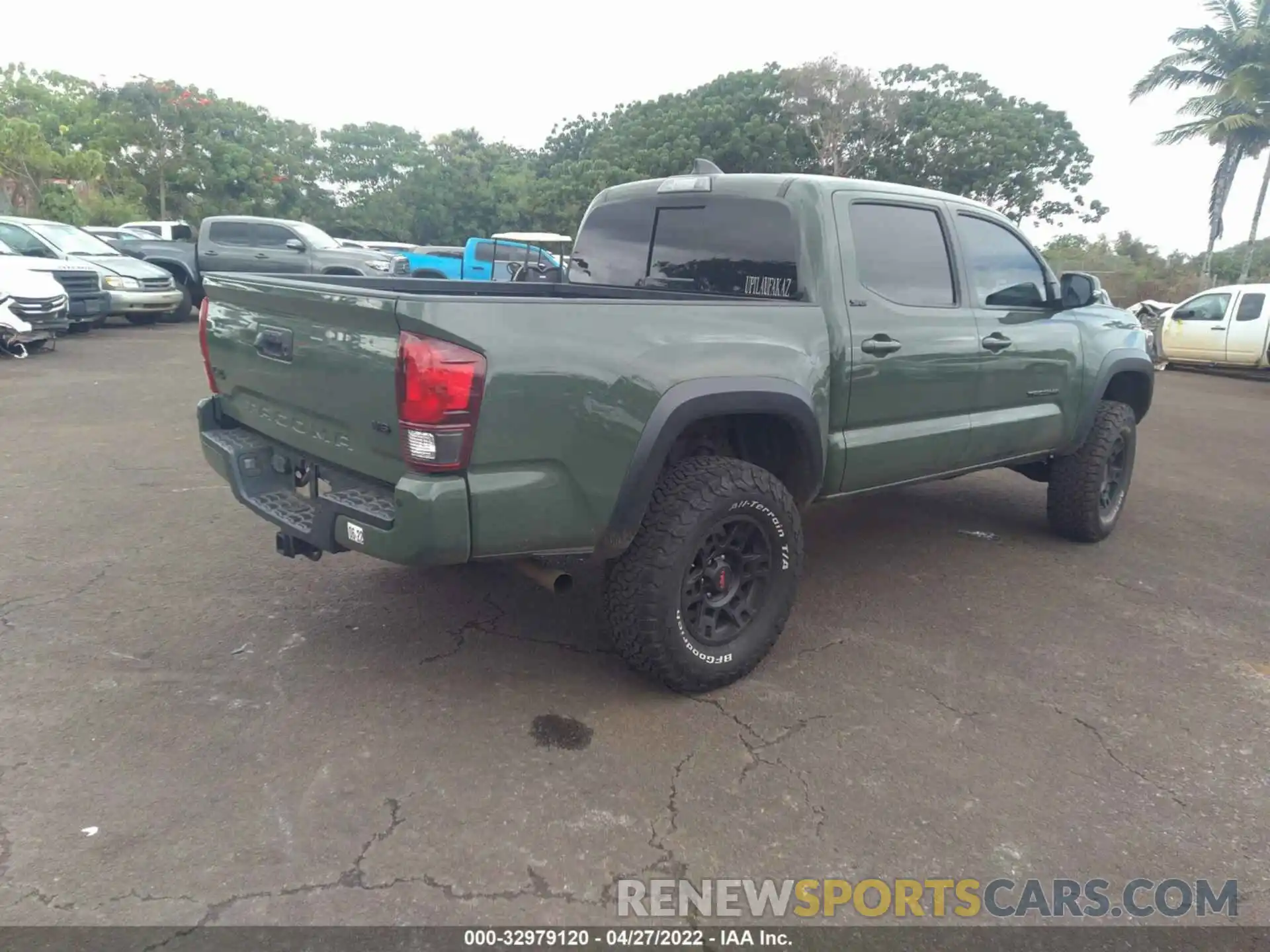 4 Фотография поврежденного автомобиля 3TYCZ5AN6MT018486 TOYOTA TACOMA 4WD 2021