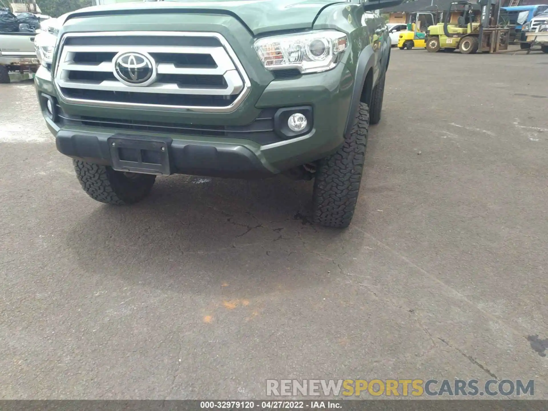 6 Photograph of a damaged car 3TYCZ5AN6MT018486 TOYOTA TACOMA 4WD 2021