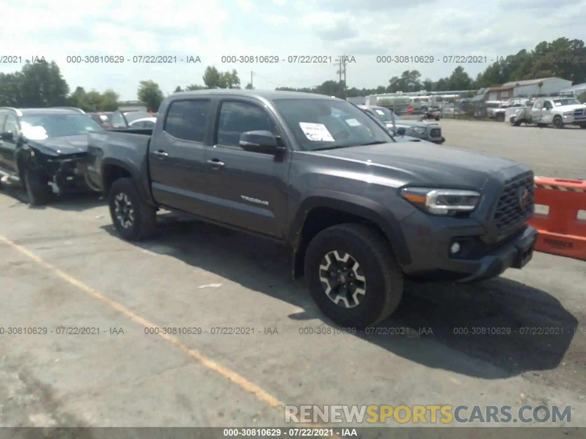 1 Photograph of a damaged car 3TYCZ5AN6MT026894 TOYOTA TACOMA 4WD 2021