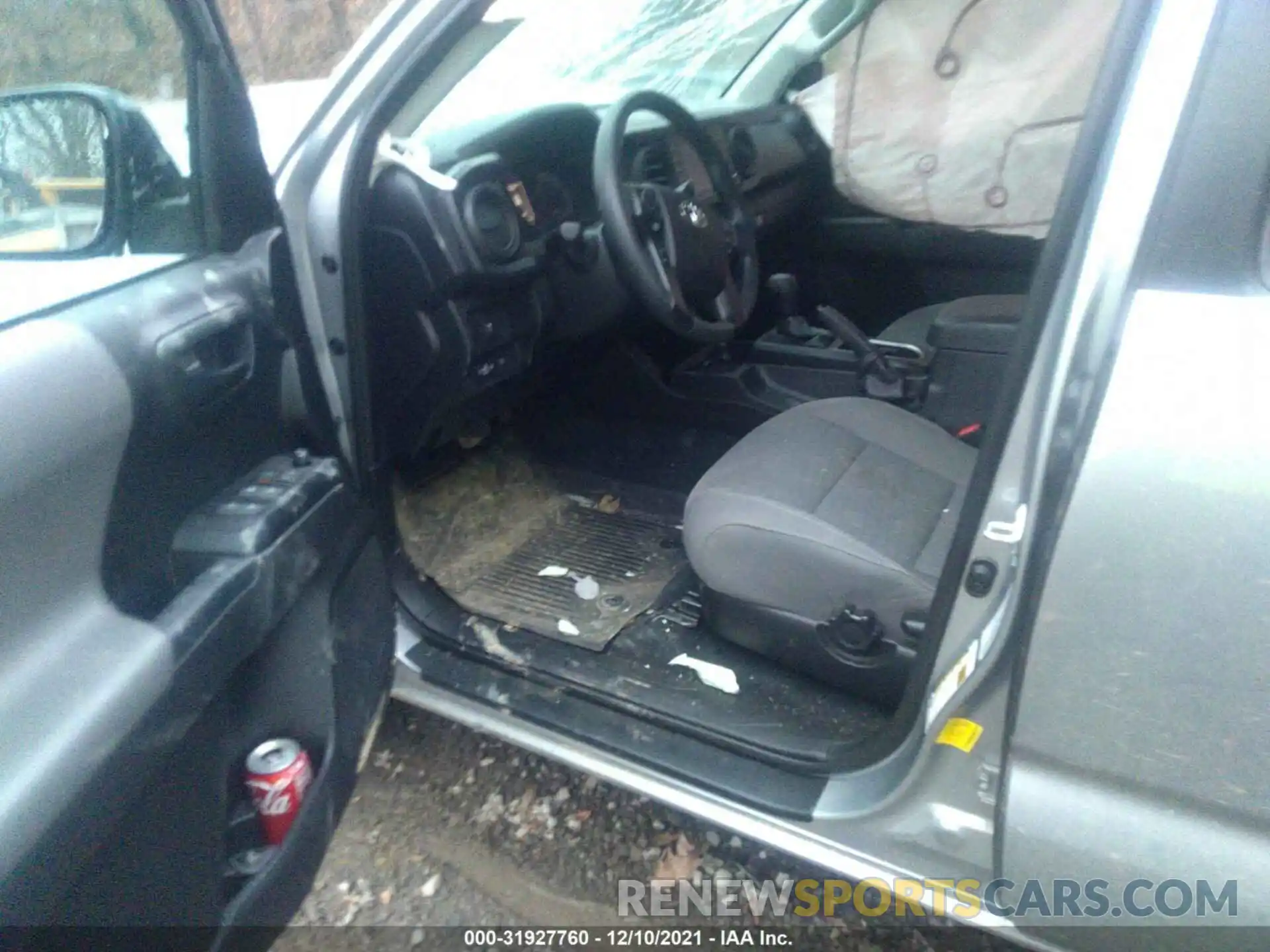 5 Photograph of a damaged car 3TYCZ5AN6MT027382 TOYOTA TACOMA 4WD 2021