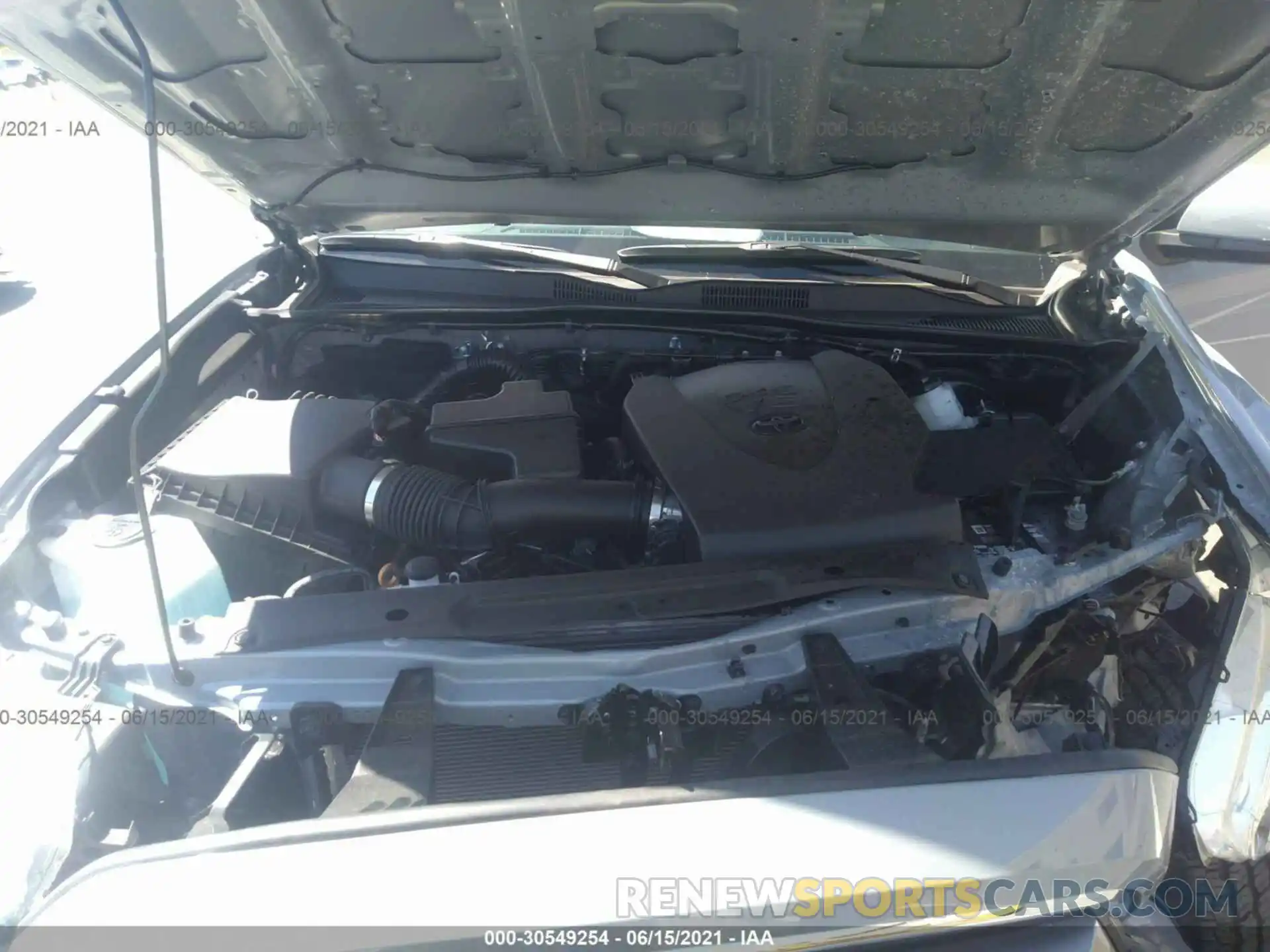 10 Photograph of a damaged car 3TYCZ5AN6MT028077 TOYOTA TACOMA 4WD 2021